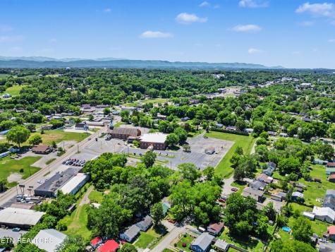 2376 Pennsylvania Avenue Maryville TN 37804