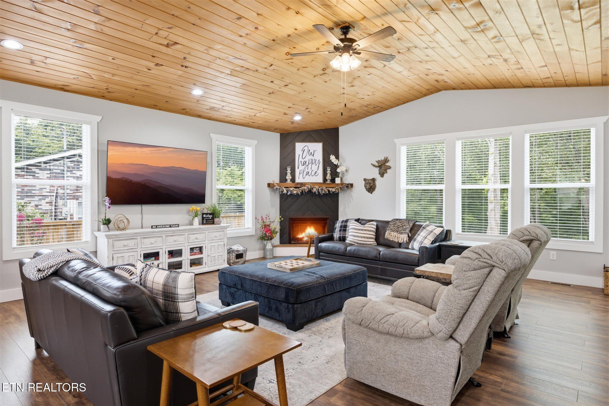 2243 Shinbone Road Sevierville TN 37876