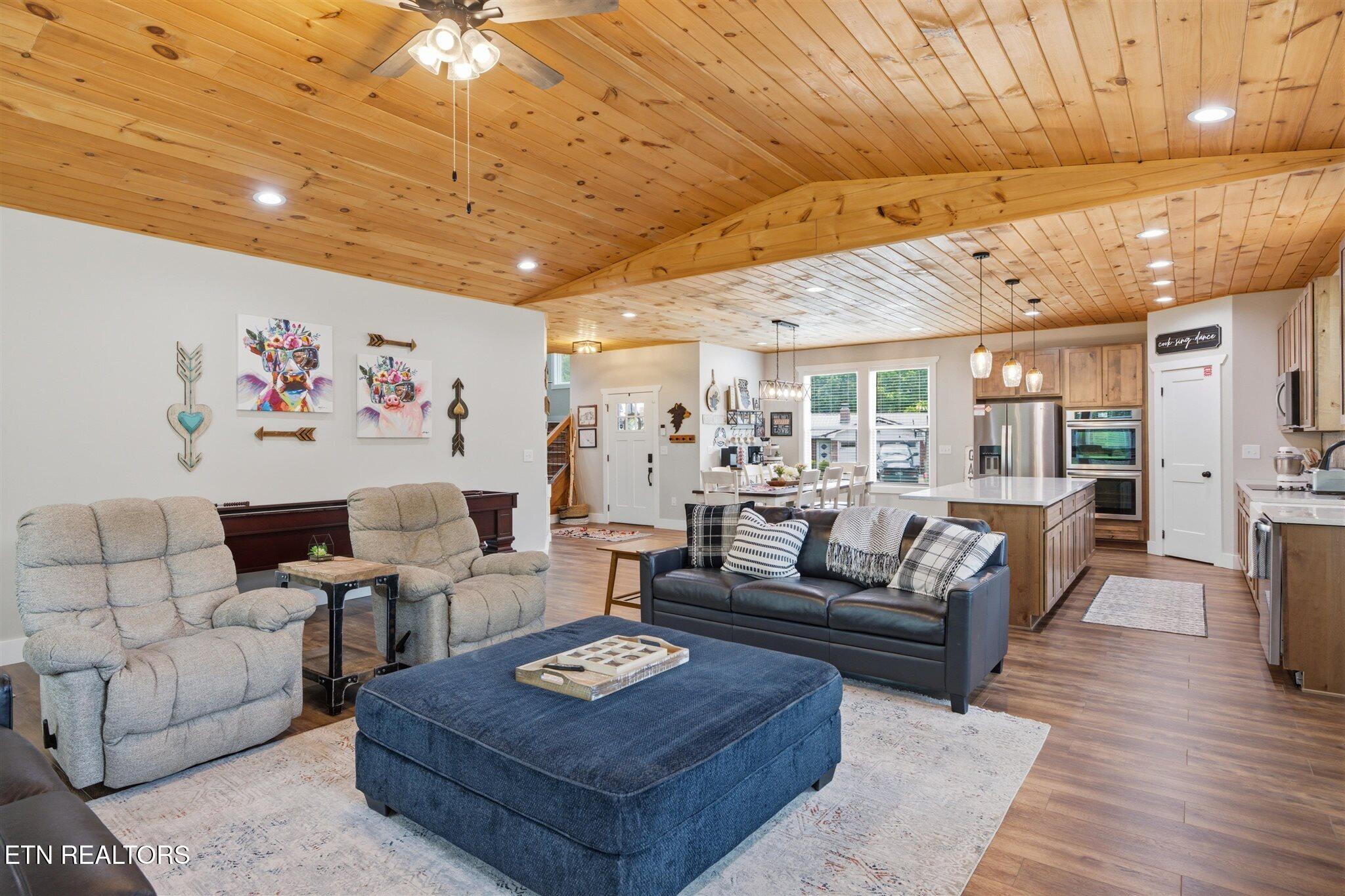 2243 Shinbone Road Sevierville TN 37876