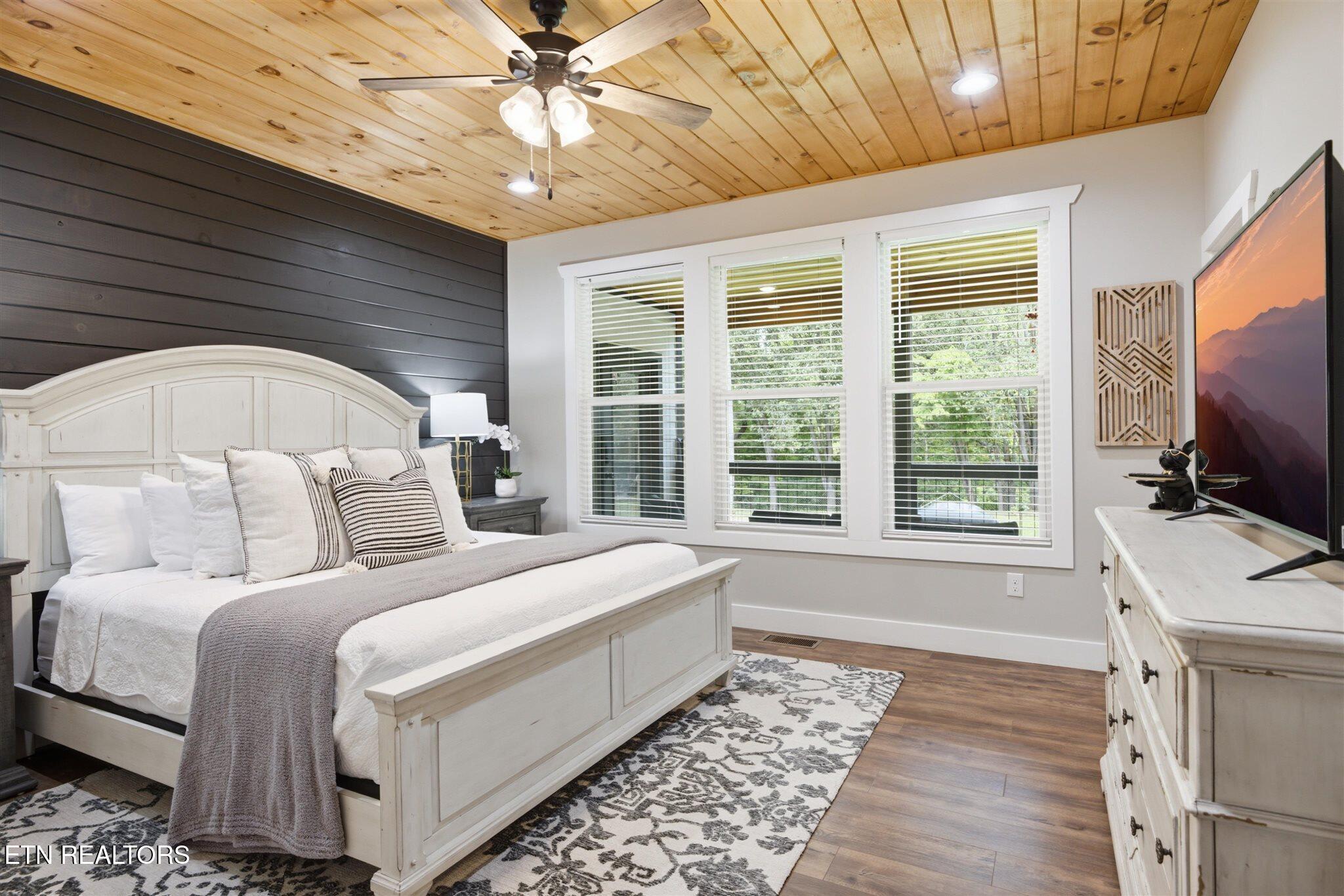 2243 Shinbone Road Sevierville TN 37876