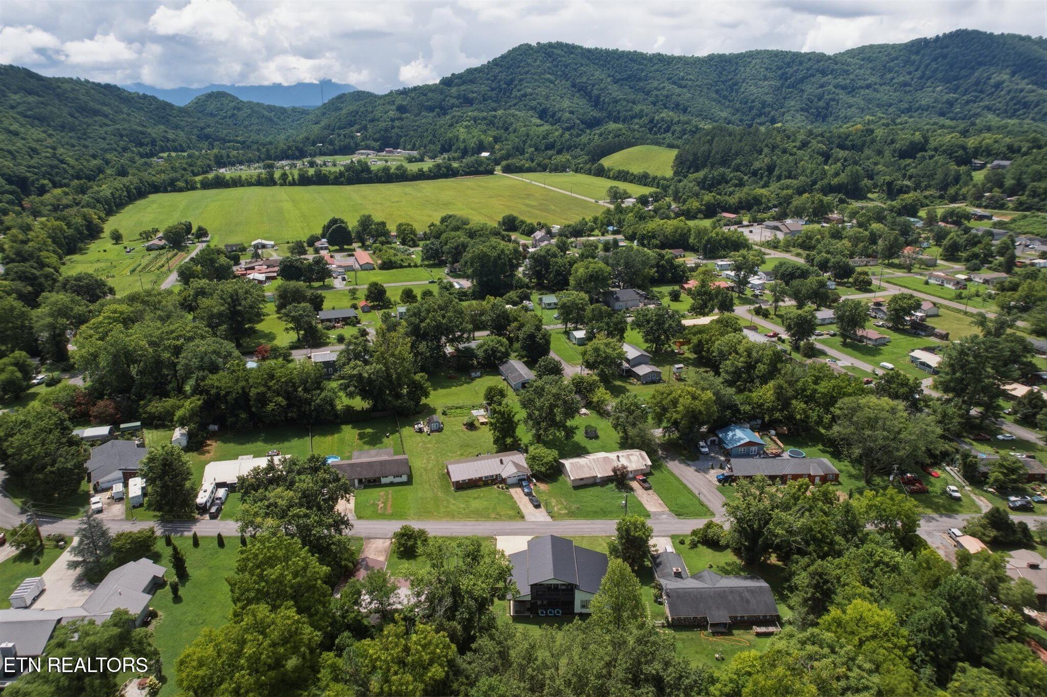 2243 Shinbone Road Sevierville TN 37876