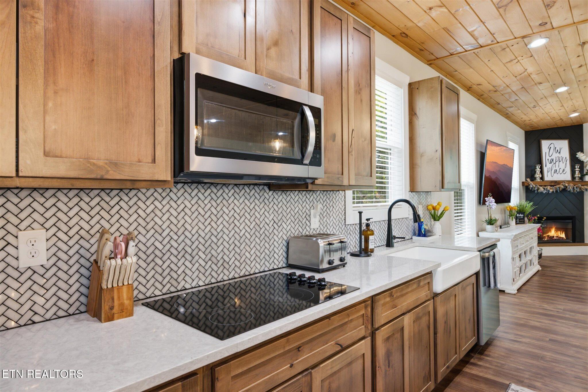 2243 Shinbone Road Sevierville TN 37876