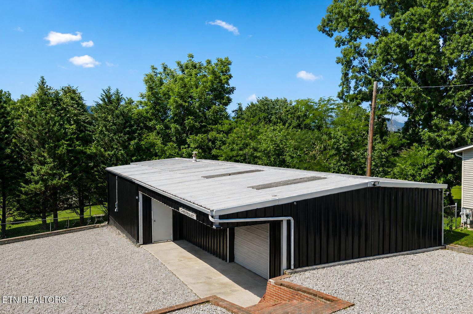 116 Blue Drive Lafollette TN 37766