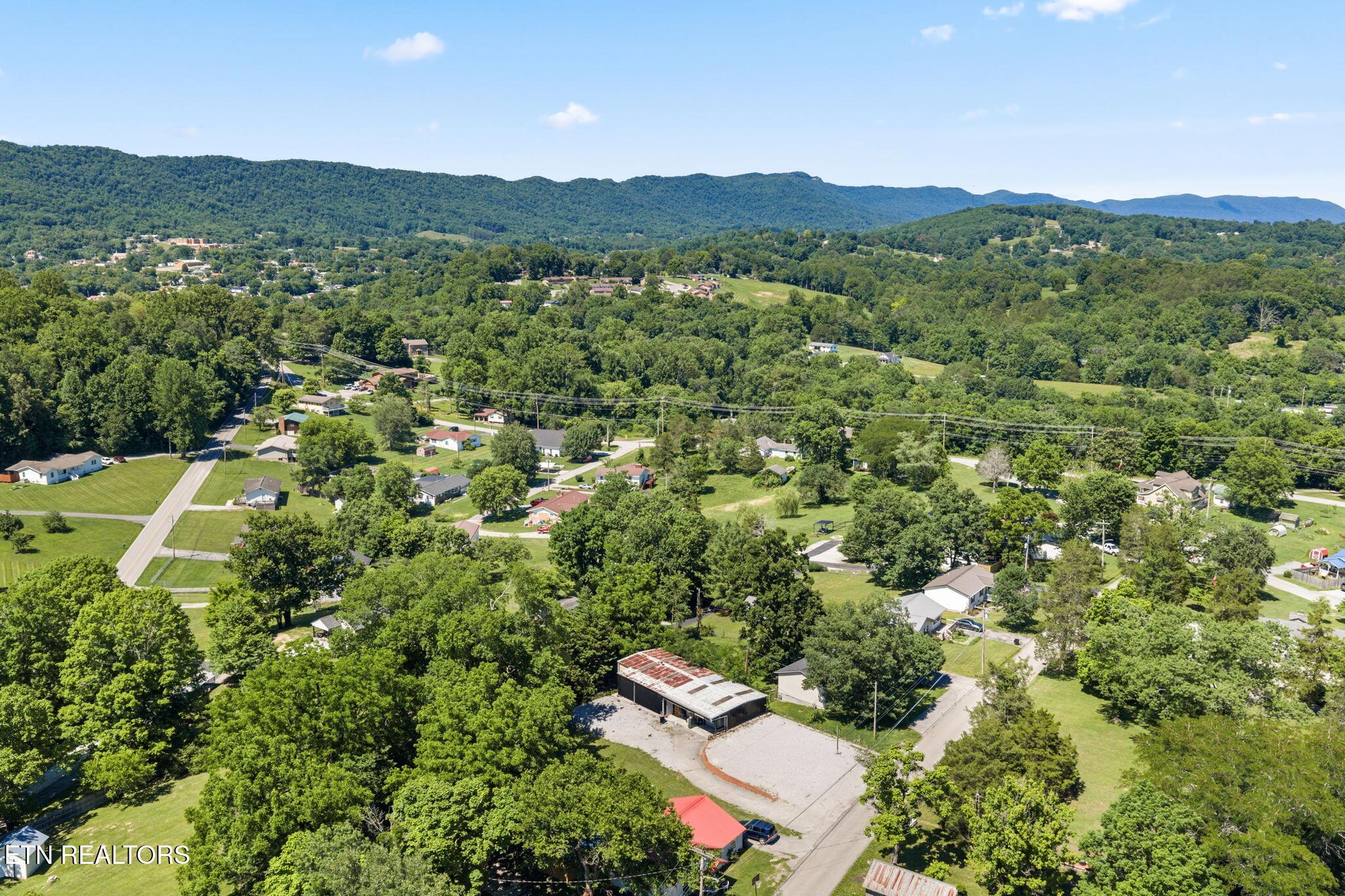 116 Blue Drive Lafollette TN 37766