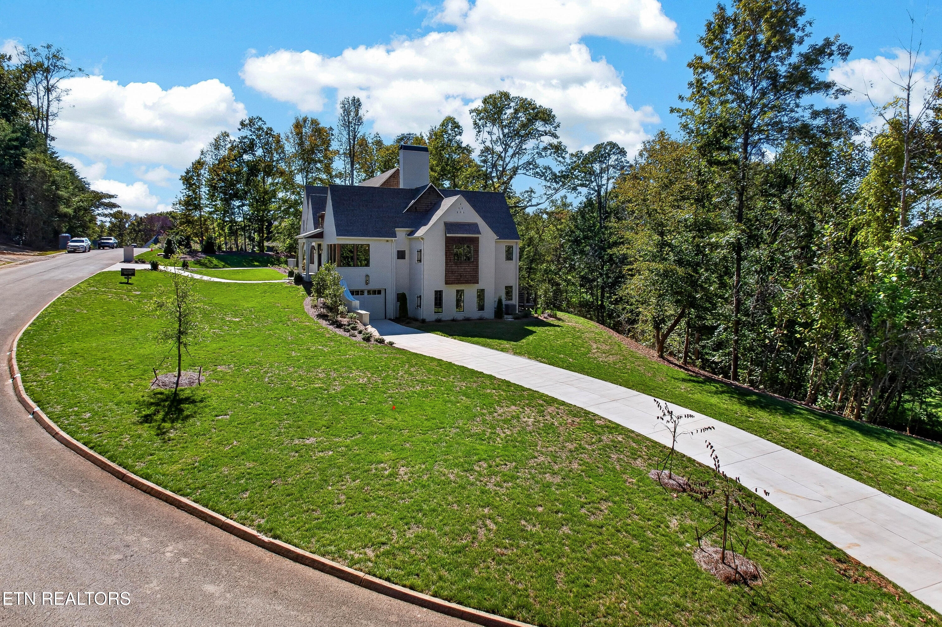 2437 Woodland Reserve Lane Knoxville TN 37919