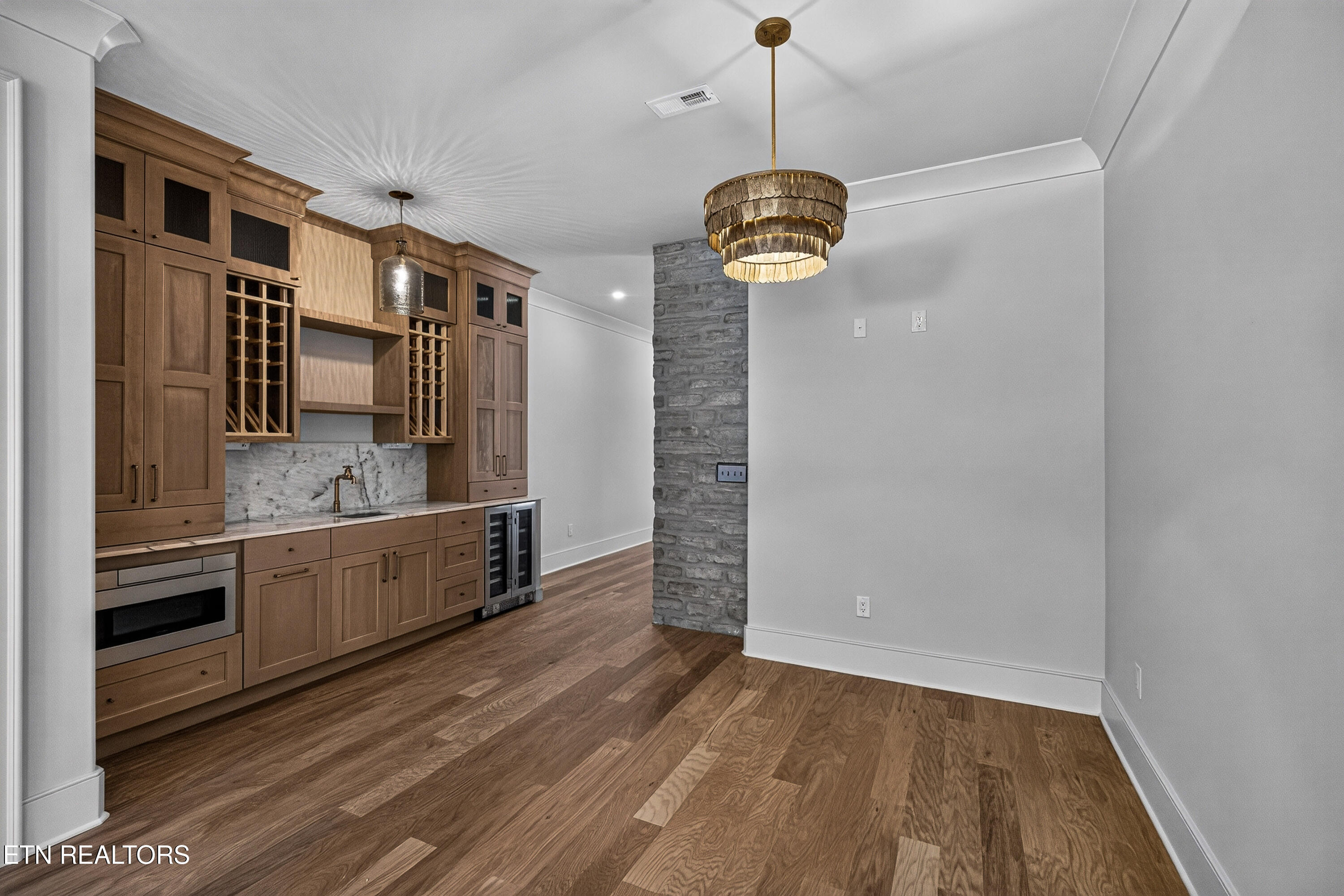 2437 Woodland Reserve Lane Knoxville TN 37919