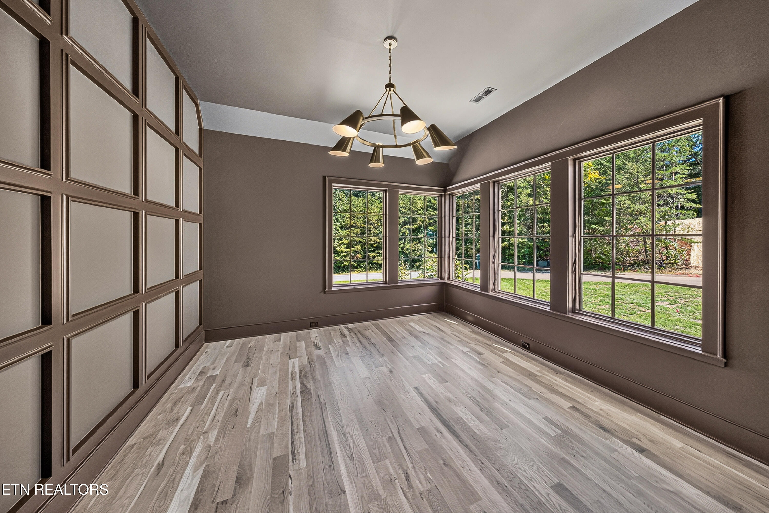 2437 Woodland Reserve Lane Knoxville TN 37919