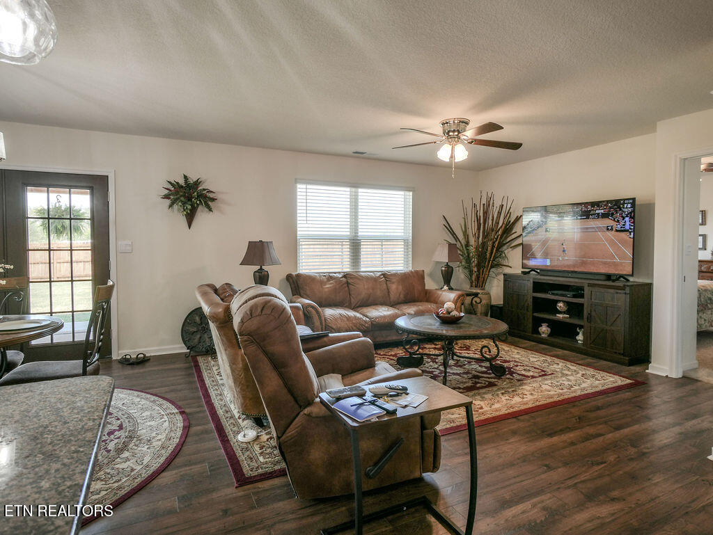 180 Crescent Circle Niota TN 37826