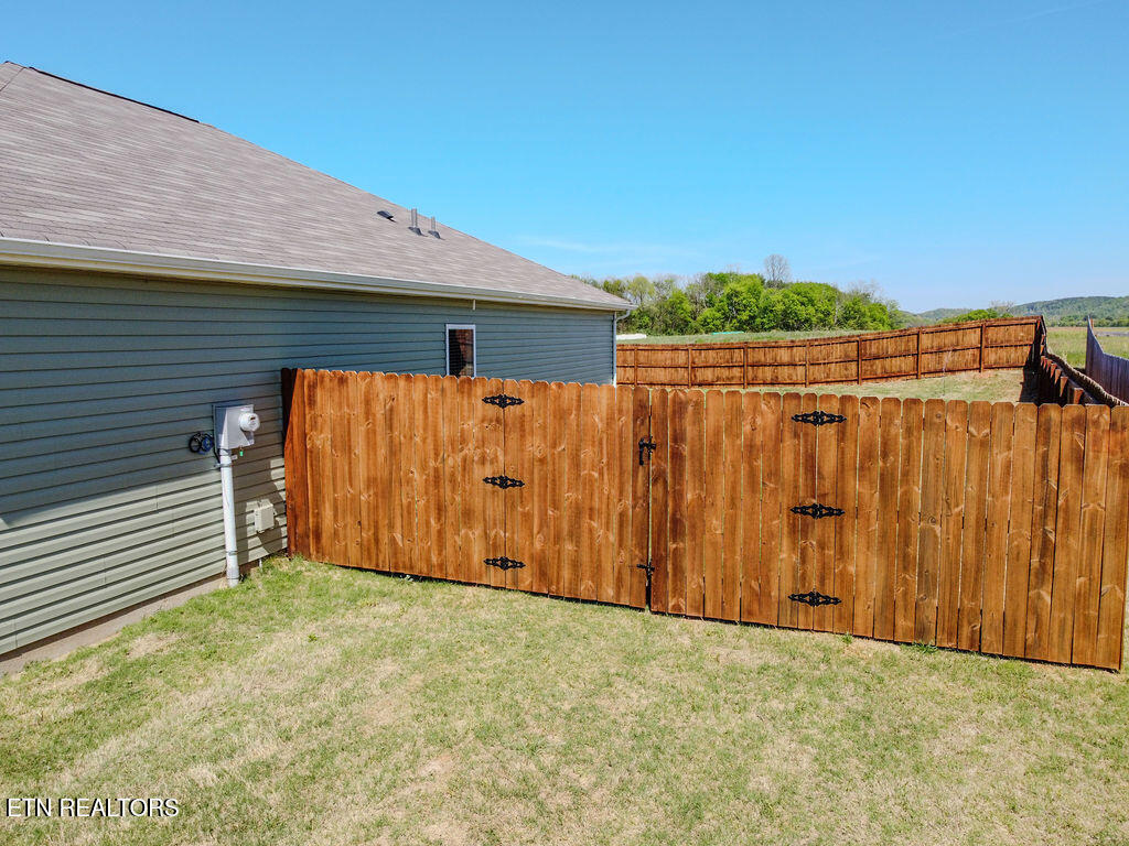 180 Crescent Circle Niota TN 37826