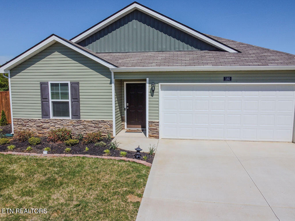 180 Crescent Circle Niota TN 37826
