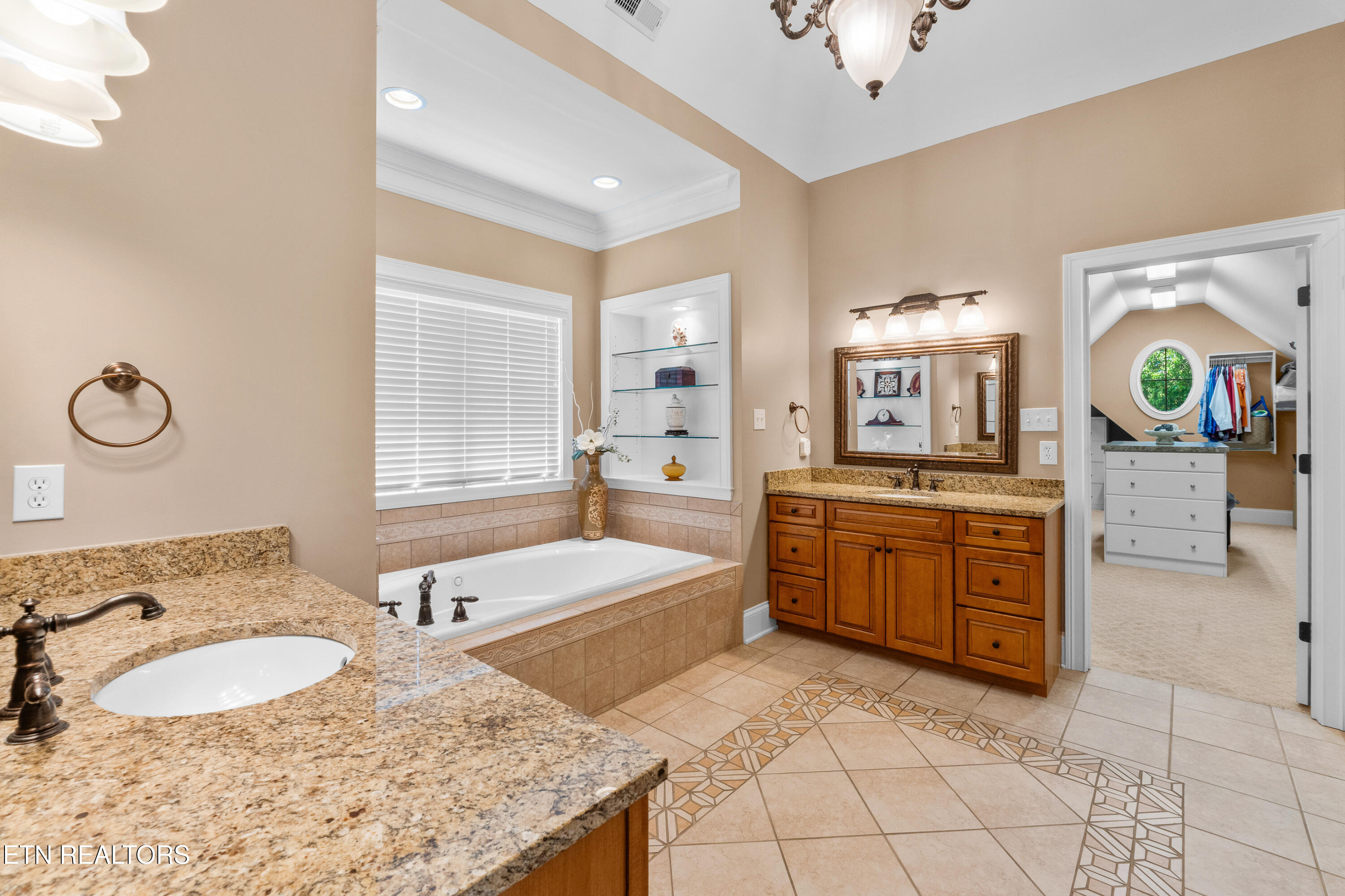 228 Spring Water Lane Knoxville TN 37934