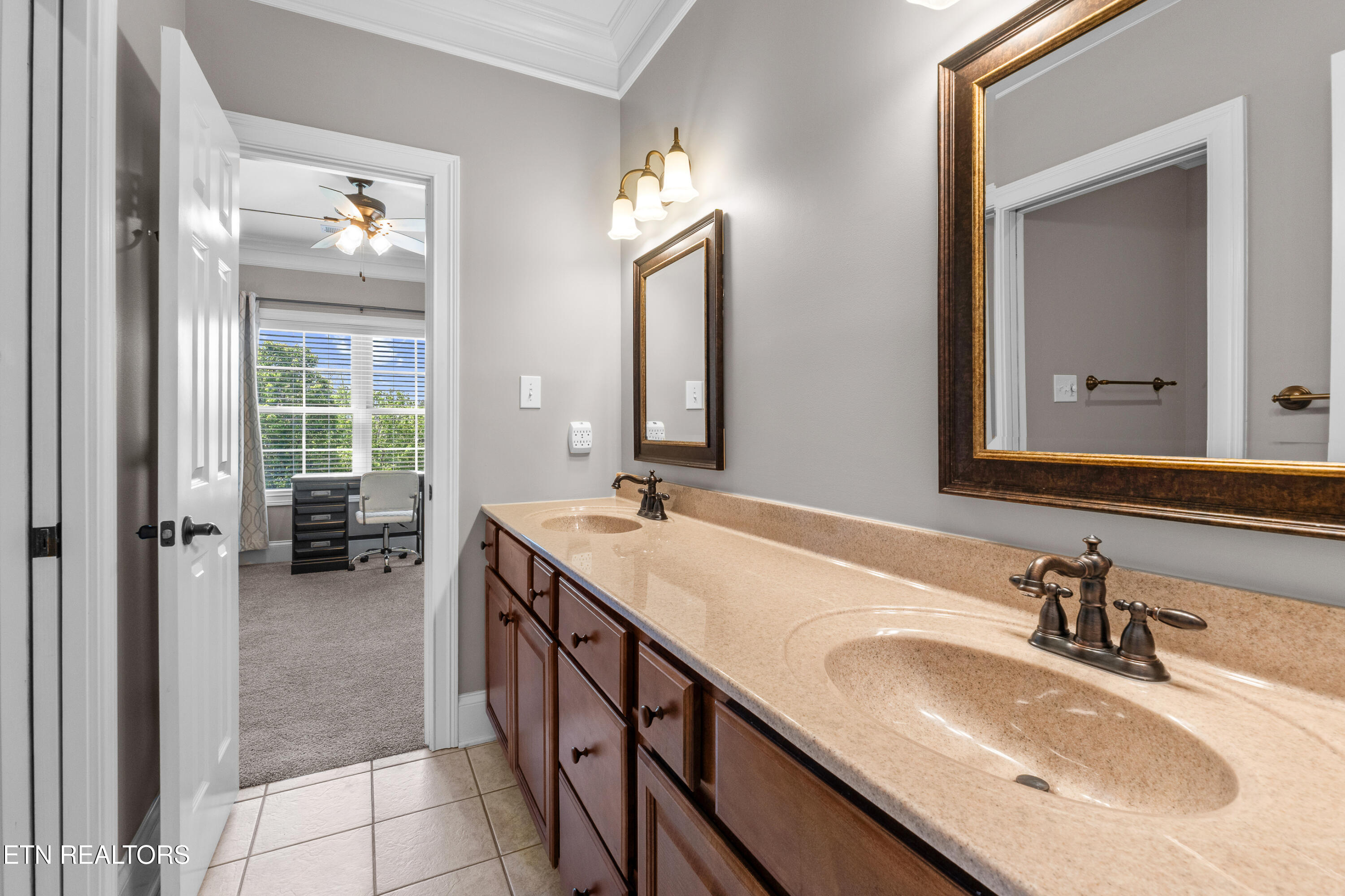 228 Spring Water Lane Knoxville TN 37934
