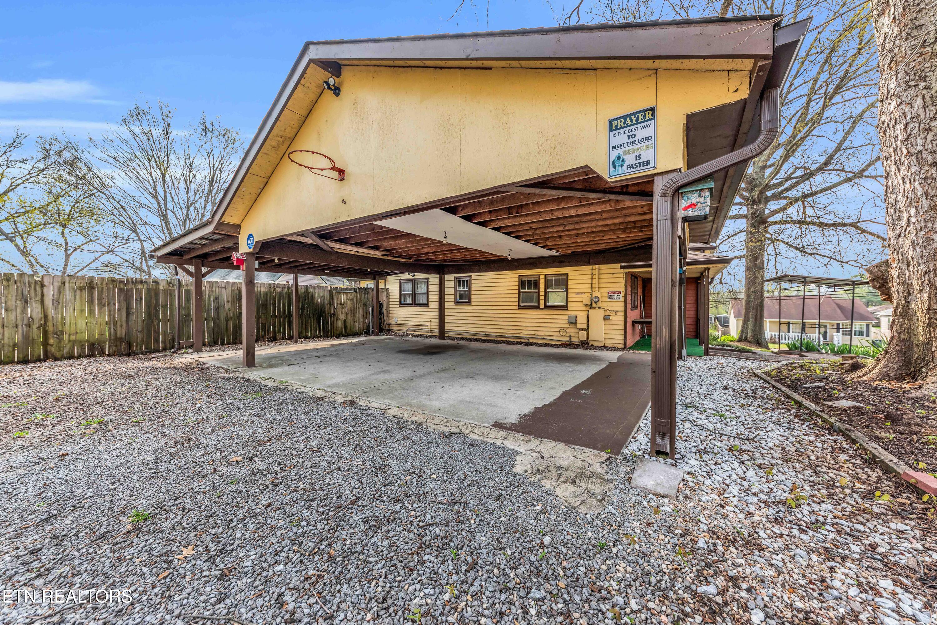 2415 Holbrook Drive Knoxville TN 37918