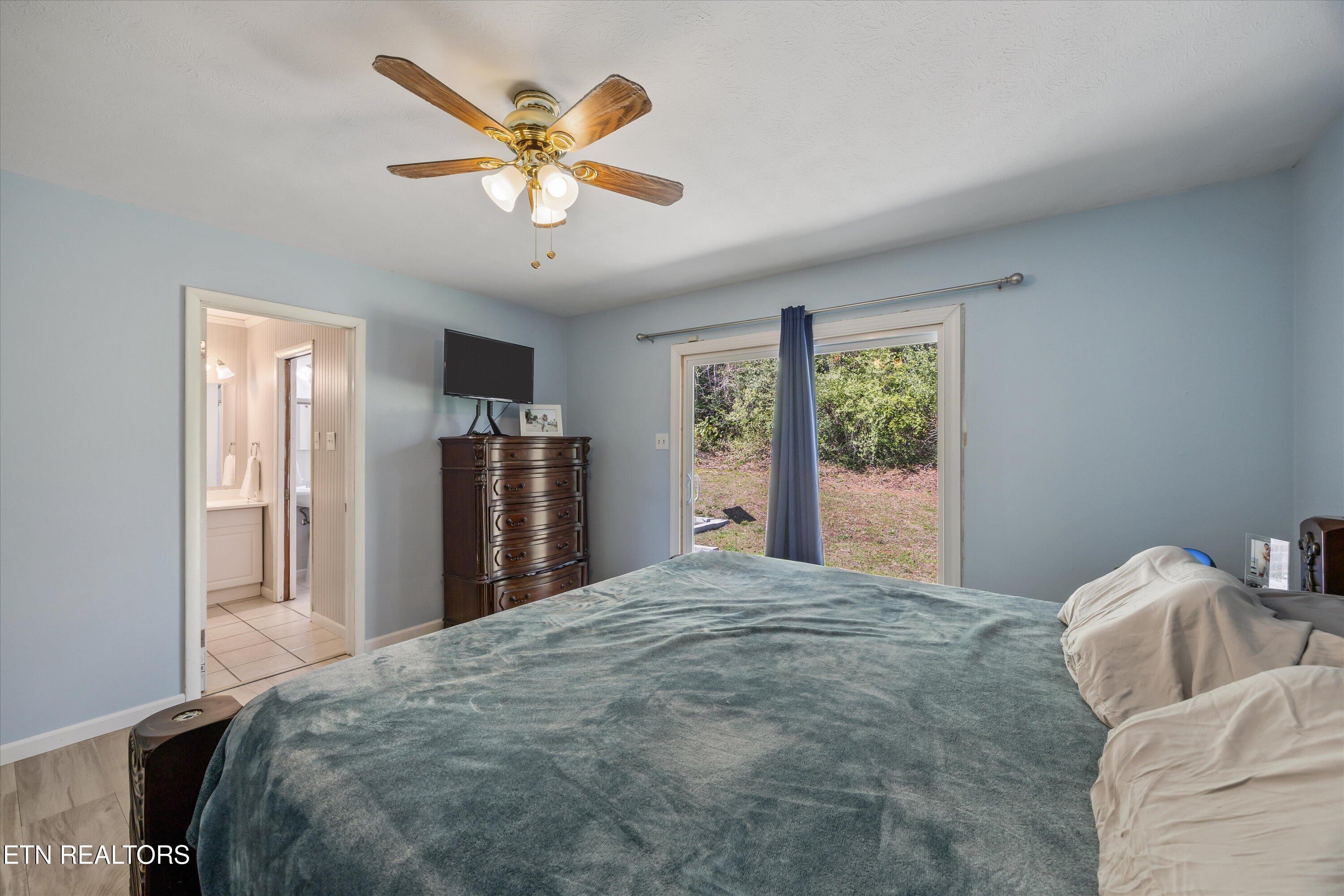 102 Canterbury Road Oak Ridge TN 37830