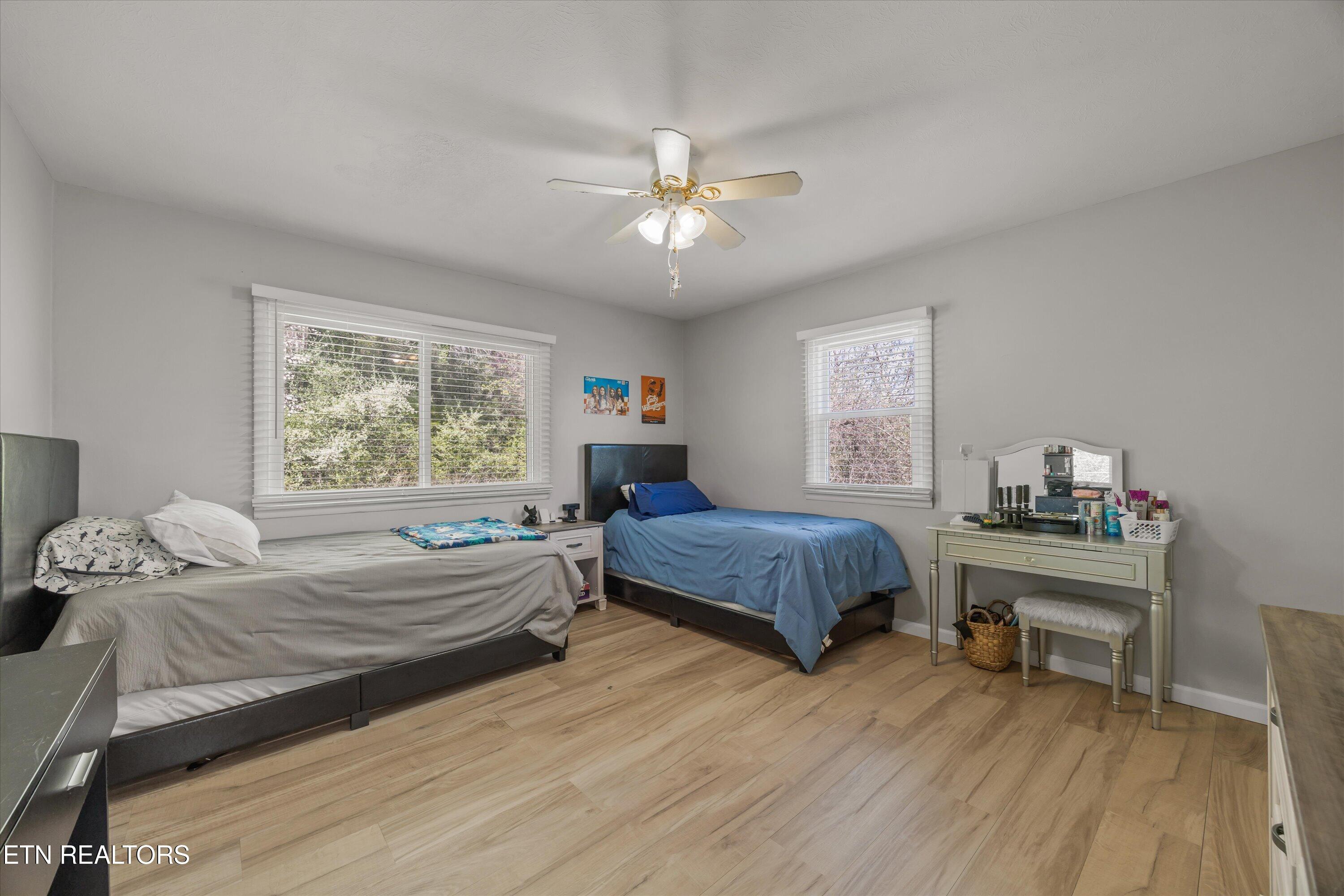 102 Canterbury Road Oak Ridge TN 37830