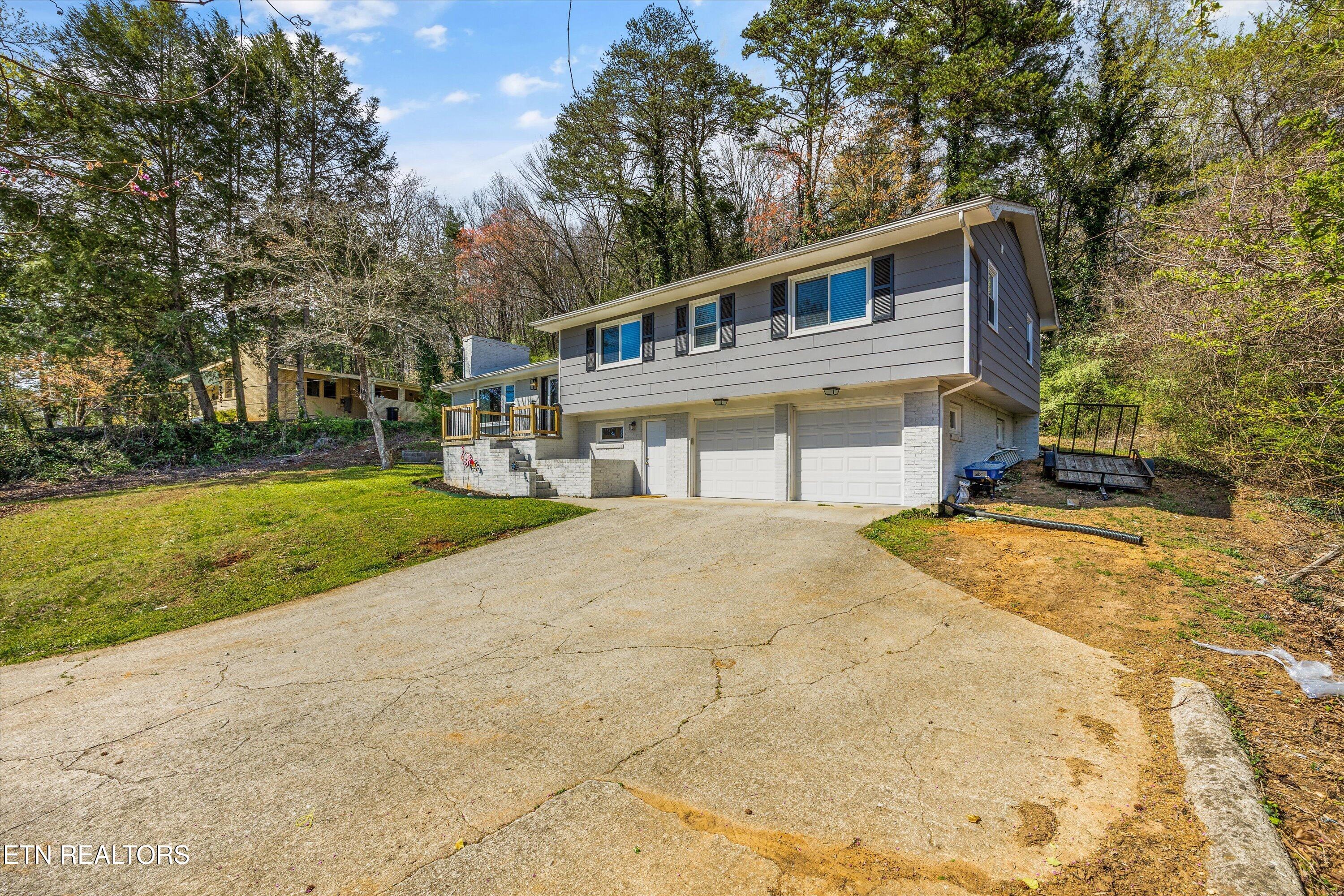 102 Canterbury Road Oak Ridge TN 37830