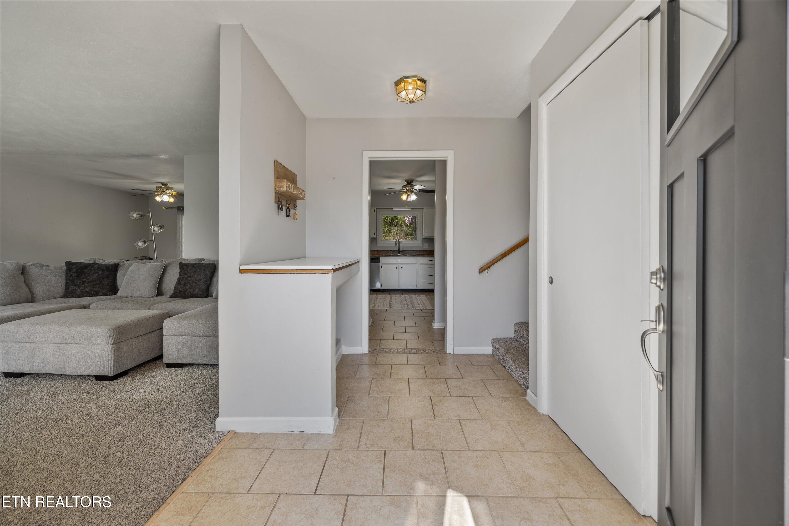 102 Canterbury Road Oak Ridge TN 37830