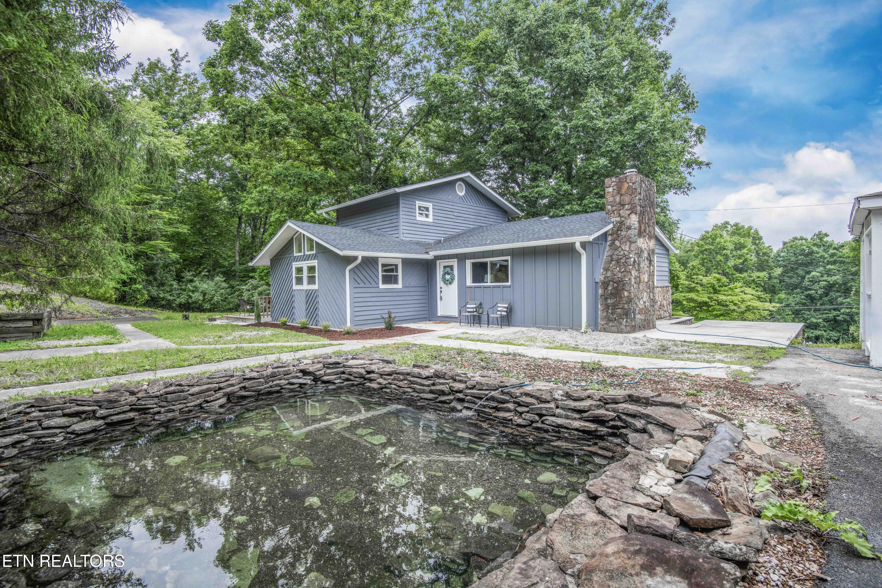 285 Vanover Lane Jacksboro TN 37757