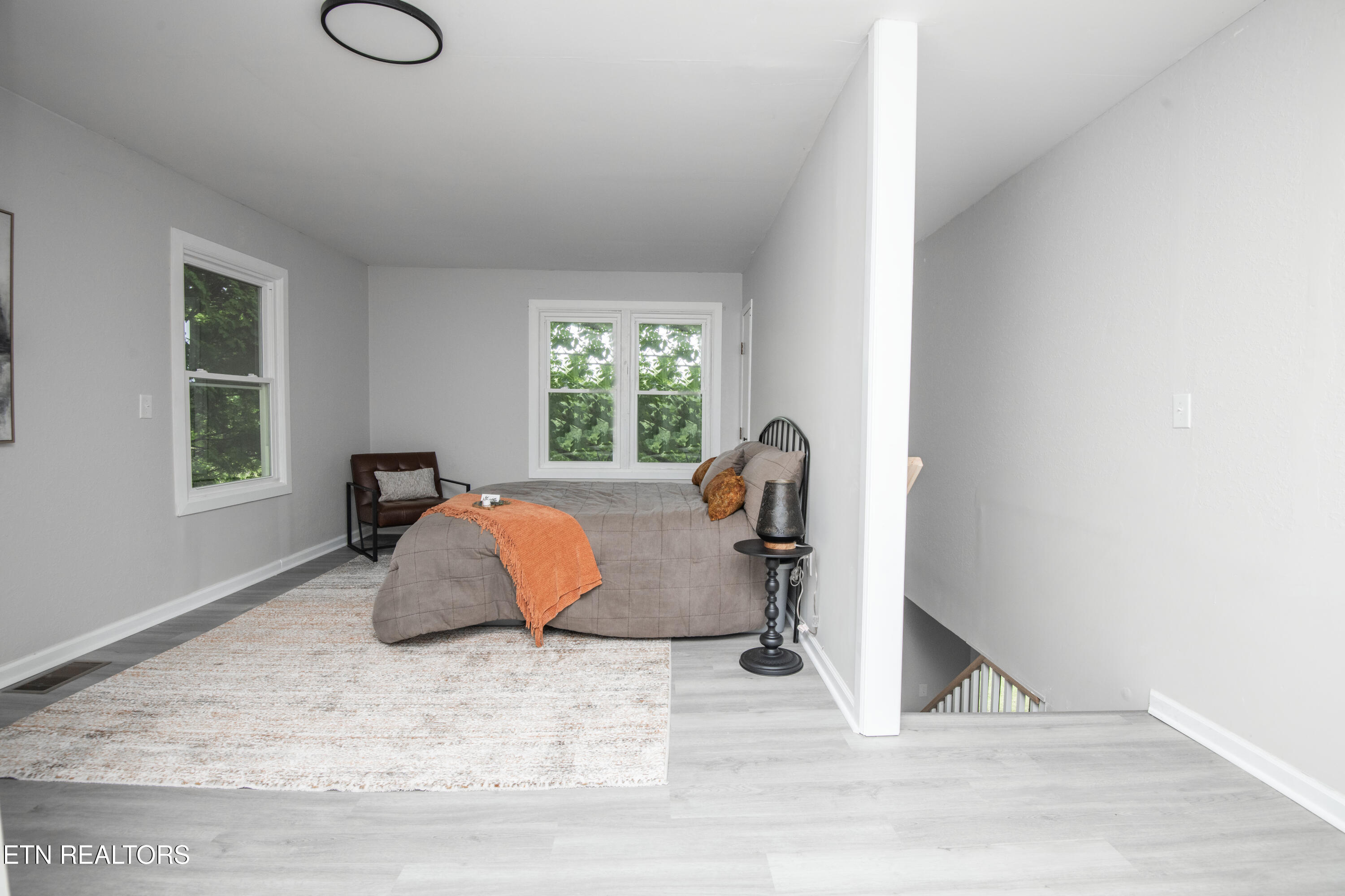 285 Vanover Lane Jacksboro TN 37757