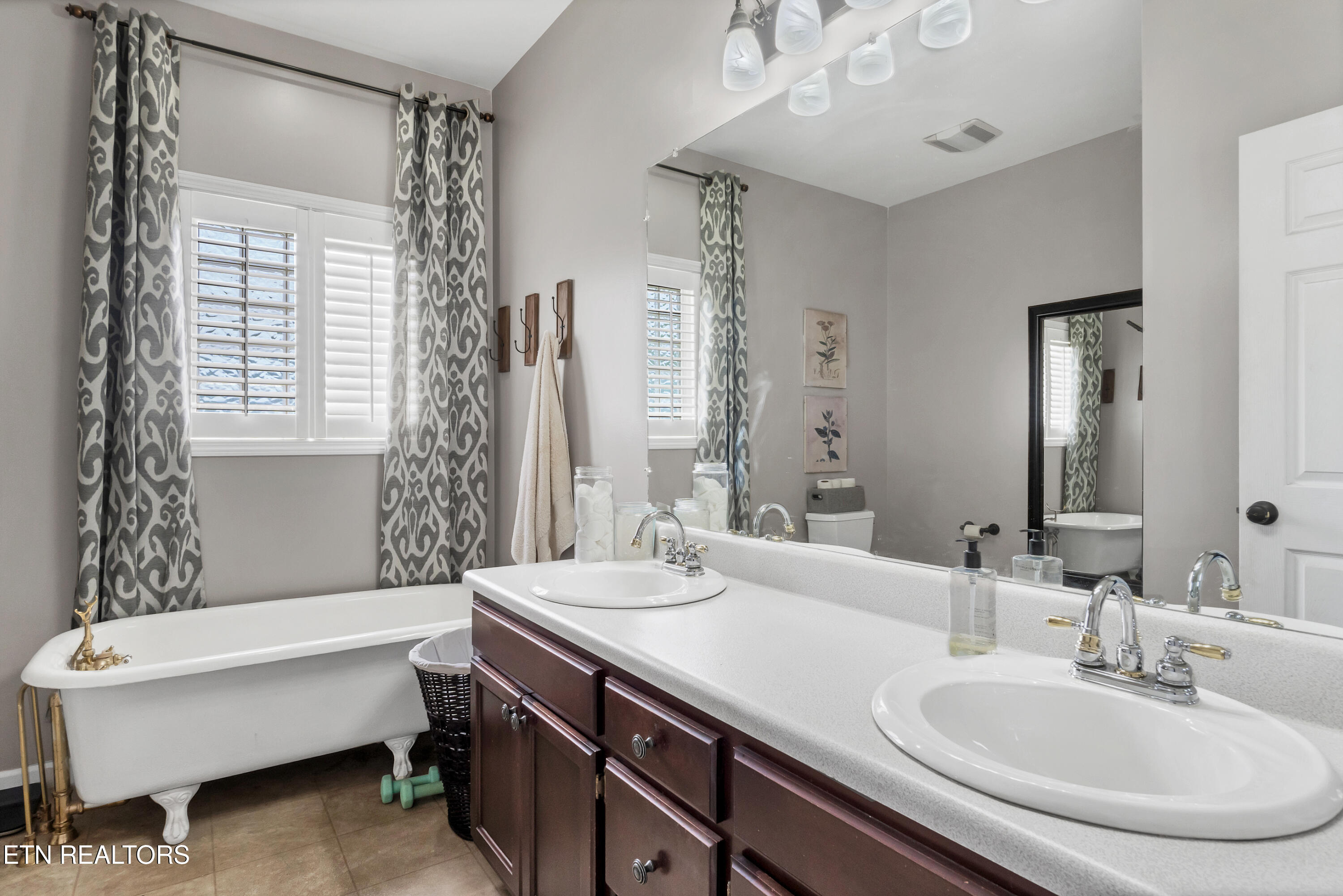 3237 Reiley Drive Maryville TN 37801