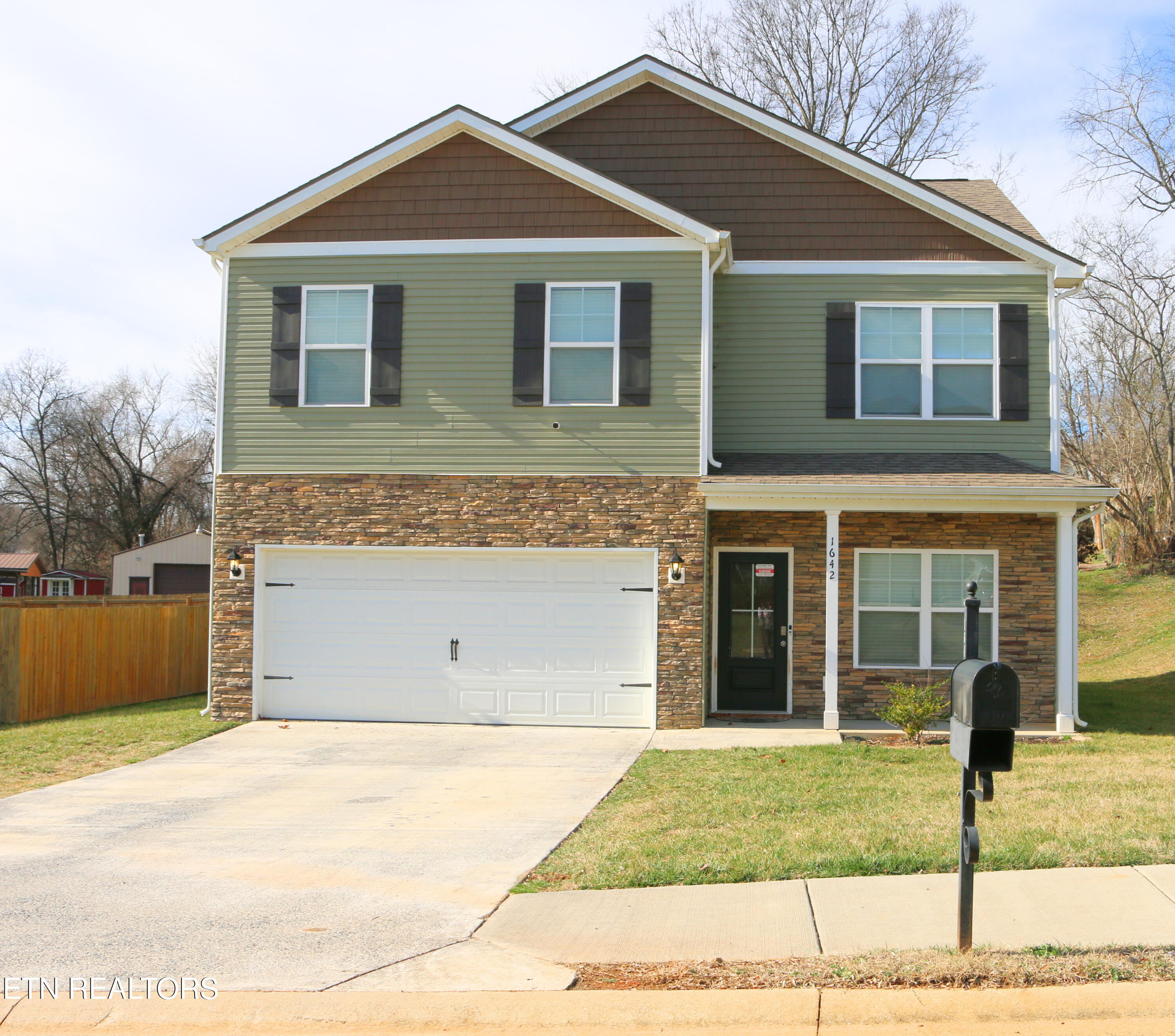 1642 Pebblestone Court Morristown TN 37814