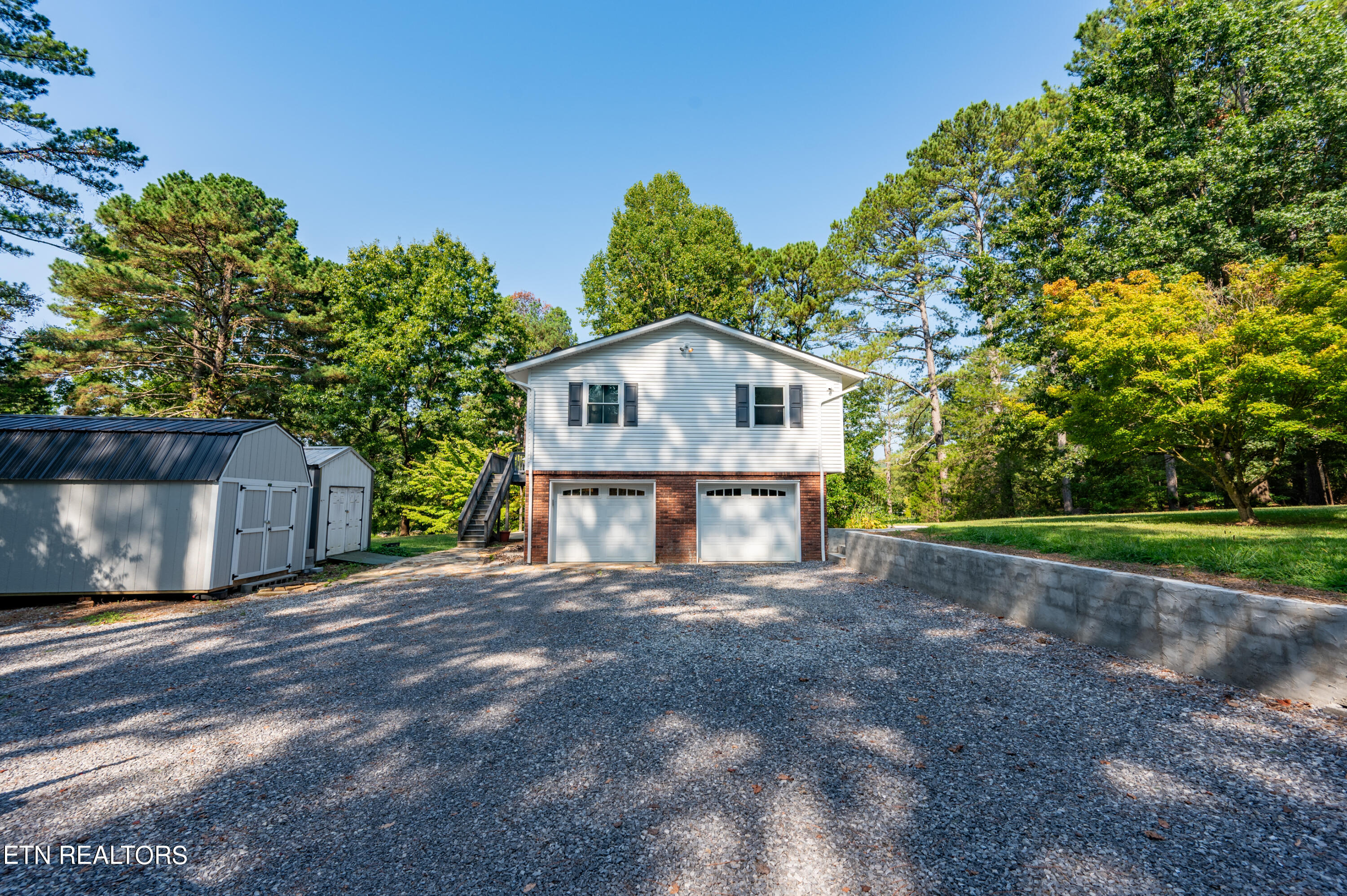 179 Smith Road Clinton TN 37716