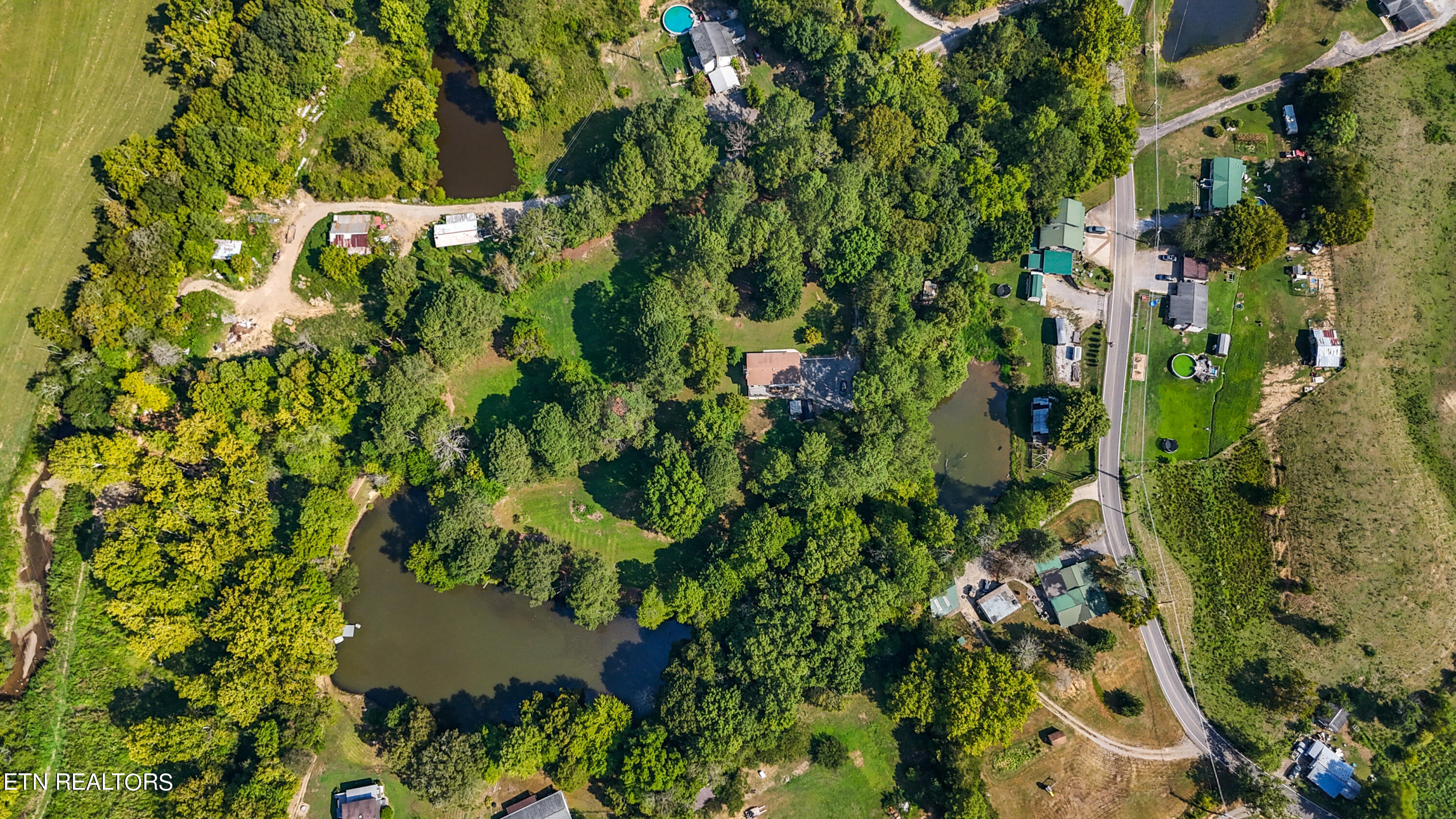 179 Smith Road Clinton TN 37716