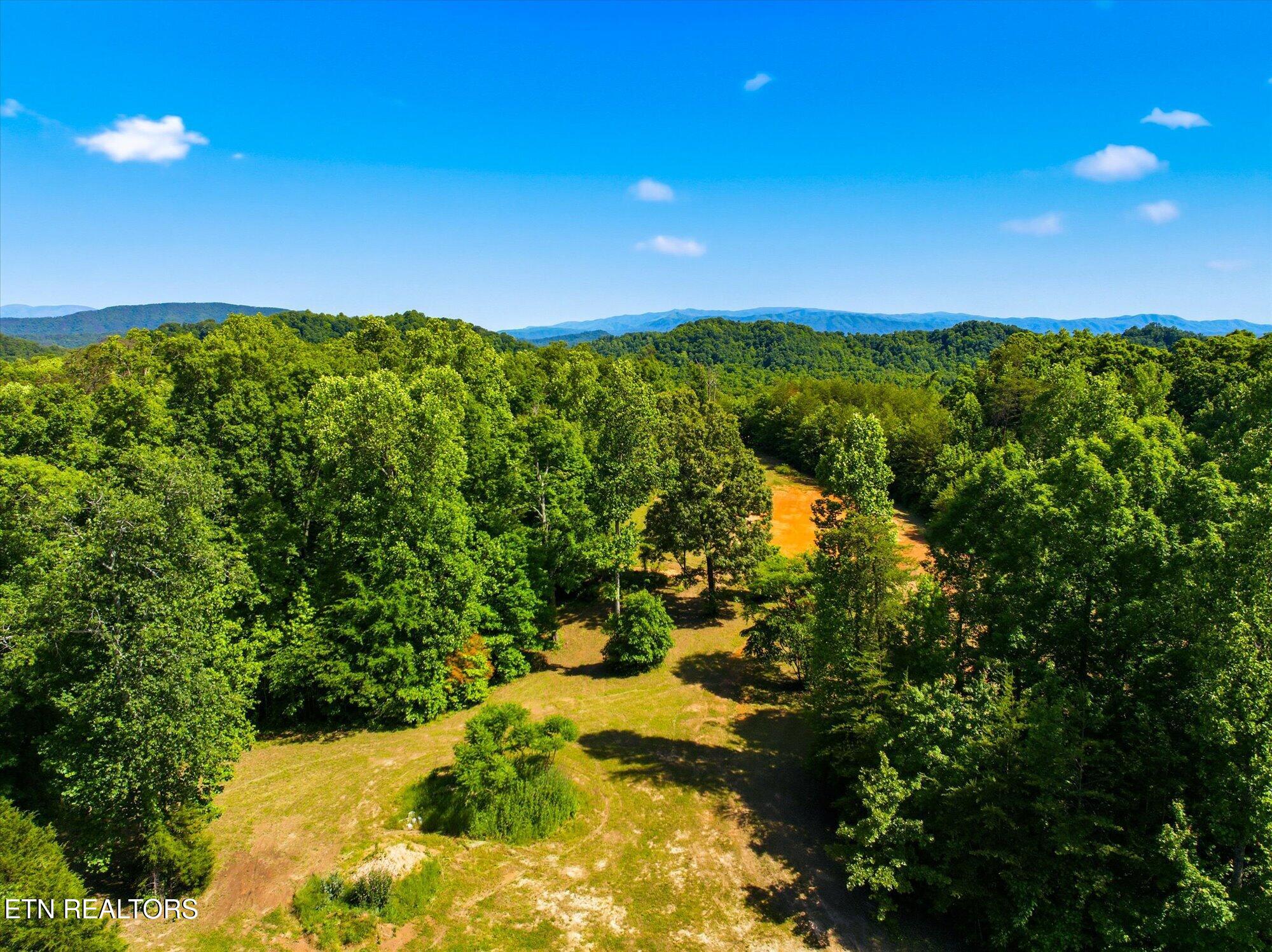7142 Tomotley Road Maryville TN 37801