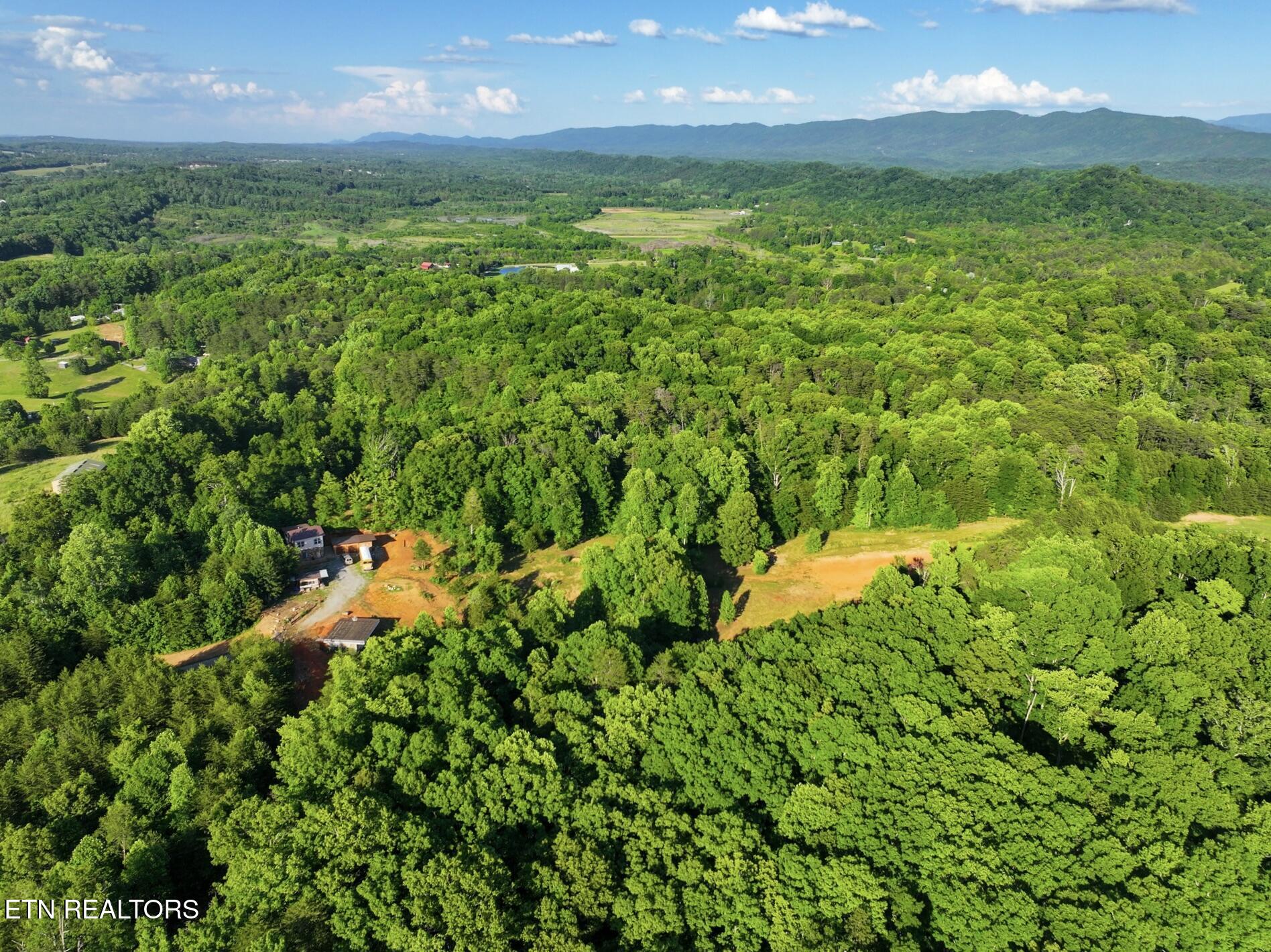 7142 Tomotley Road Maryville TN 37801