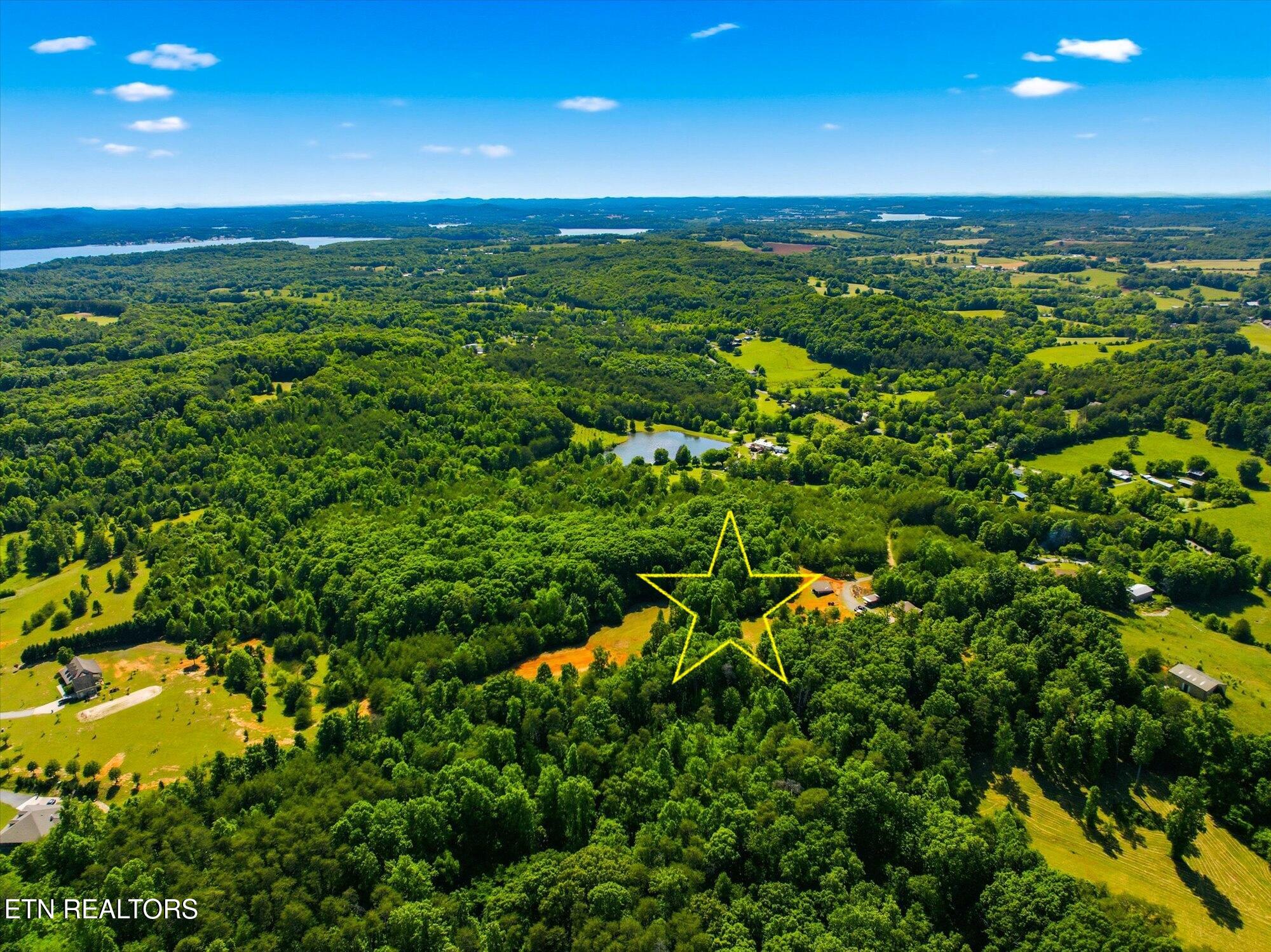 7142 Tomotley Road Maryville TN 37801