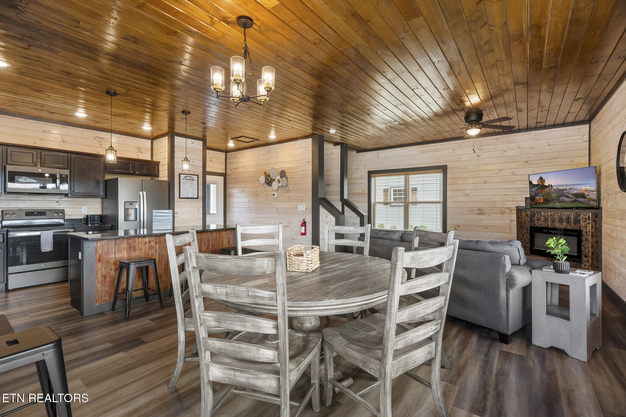 1654 Veterans Boulevard Sevierville TN 37862