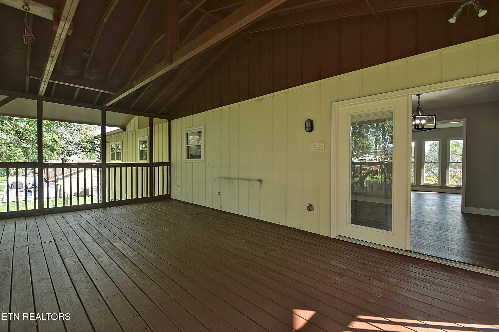 7704 Whitcomb Road Powell TN 37849