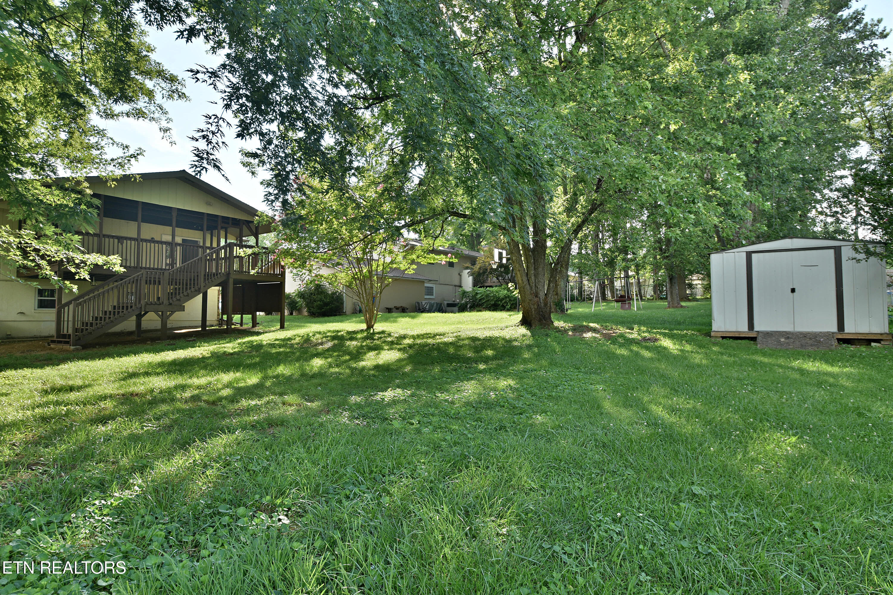 7704 Whitcomb Road Powell TN 37849