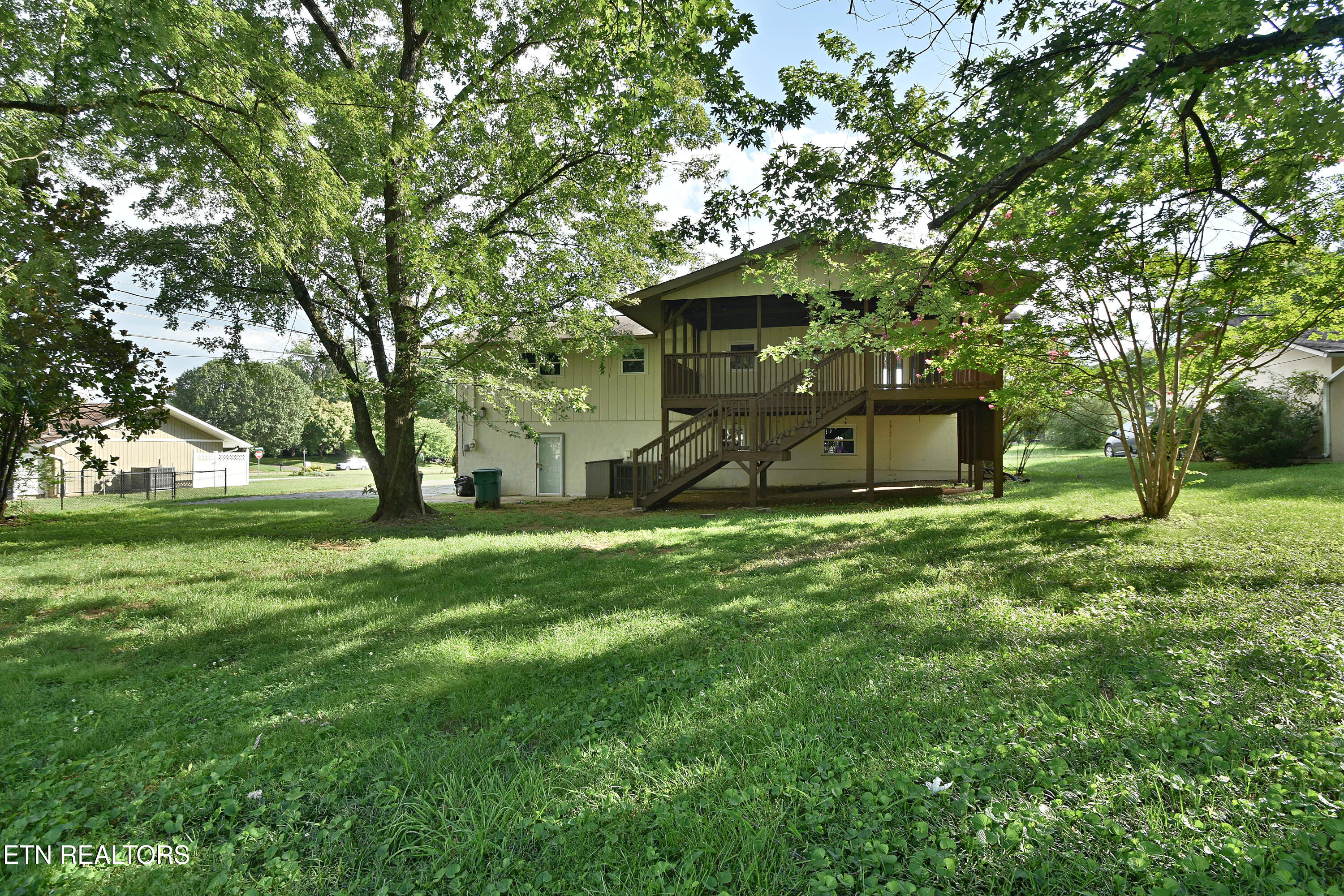 7704 Whitcomb Road Powell TN 37849