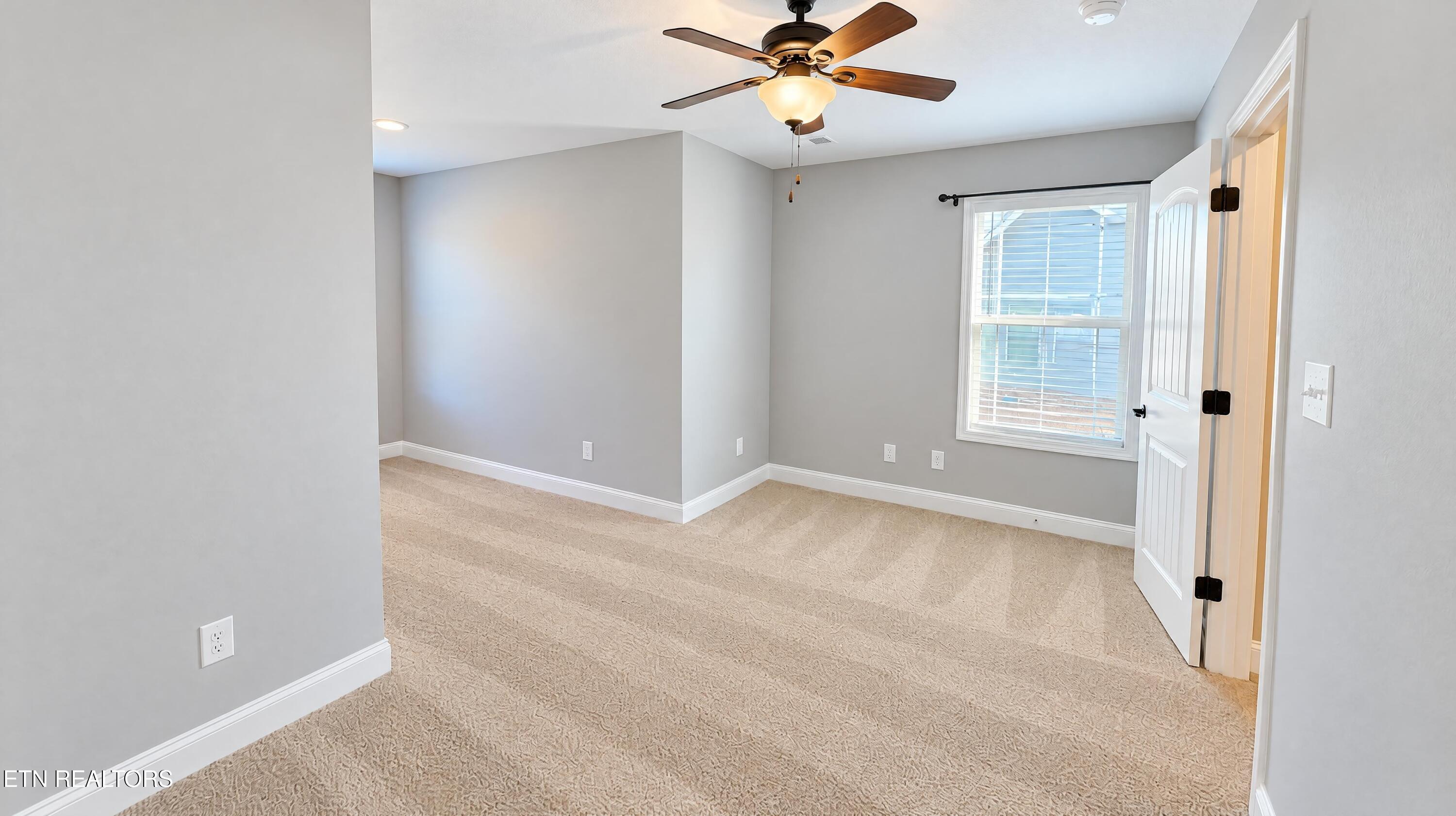 8337 Shoregate Lane Knoxville TN 37938