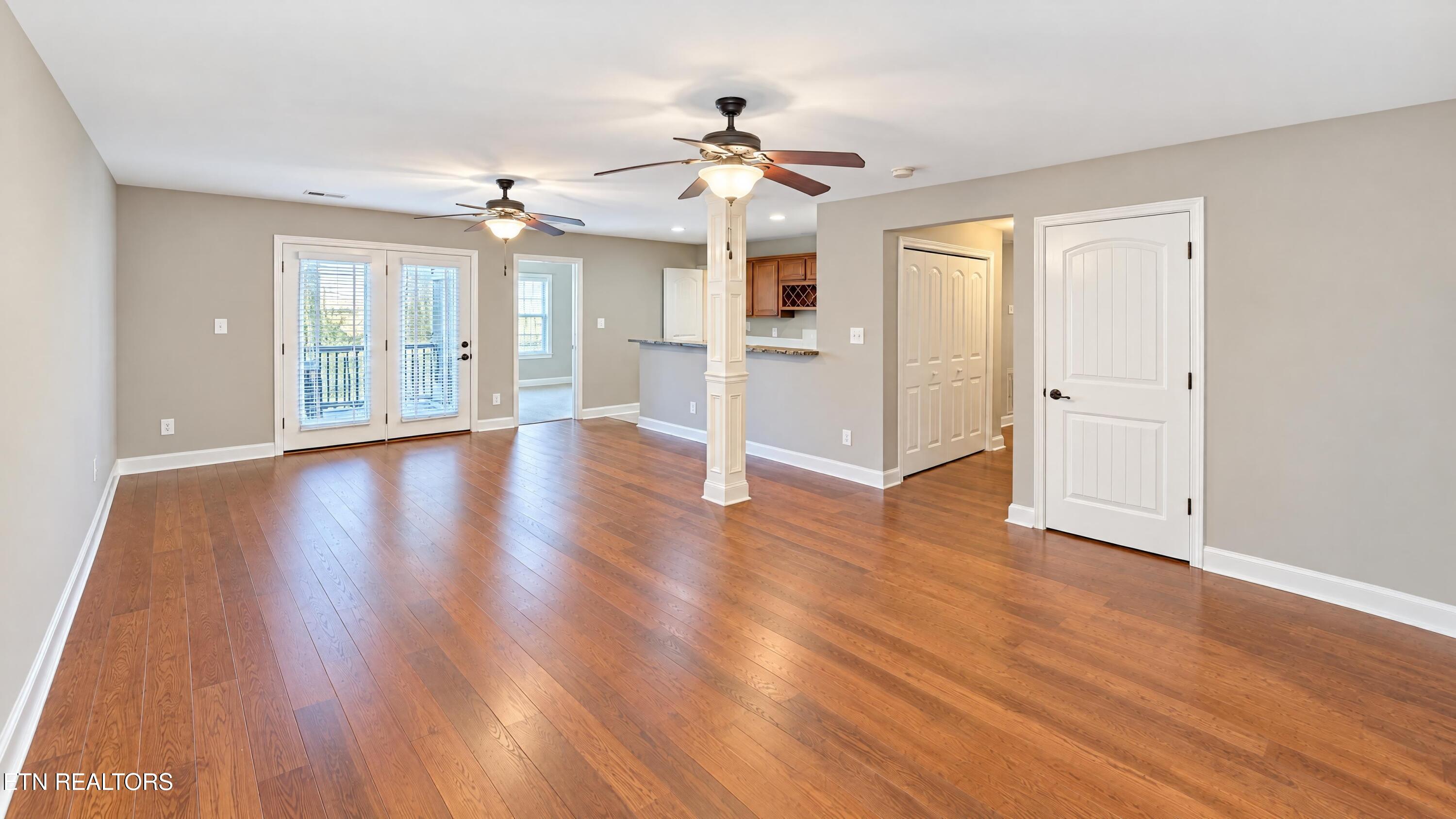8337 Shoregate Lane Knoxville TN 37938