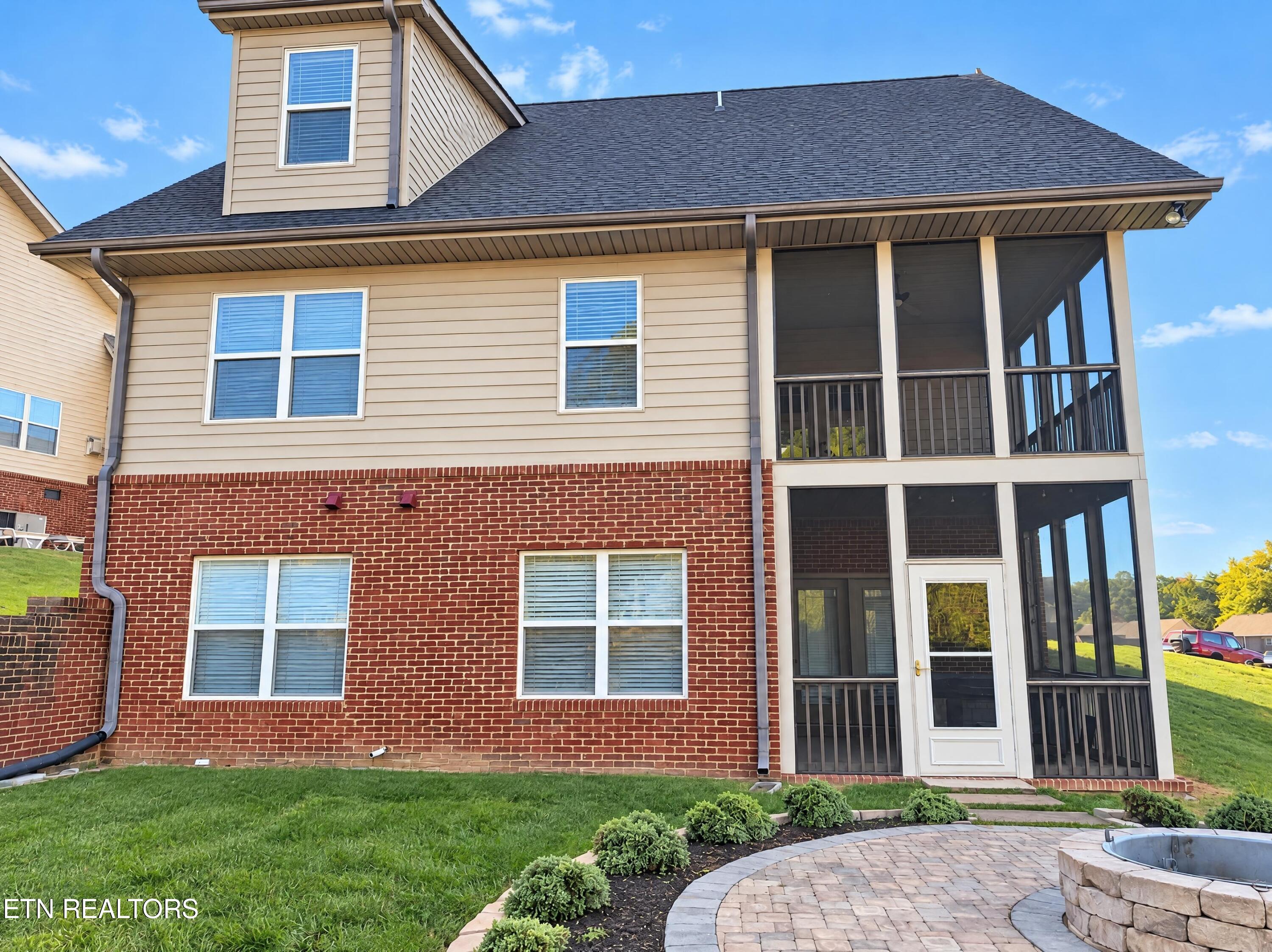 8337 Shoregate Lane Knoxville TN 37938