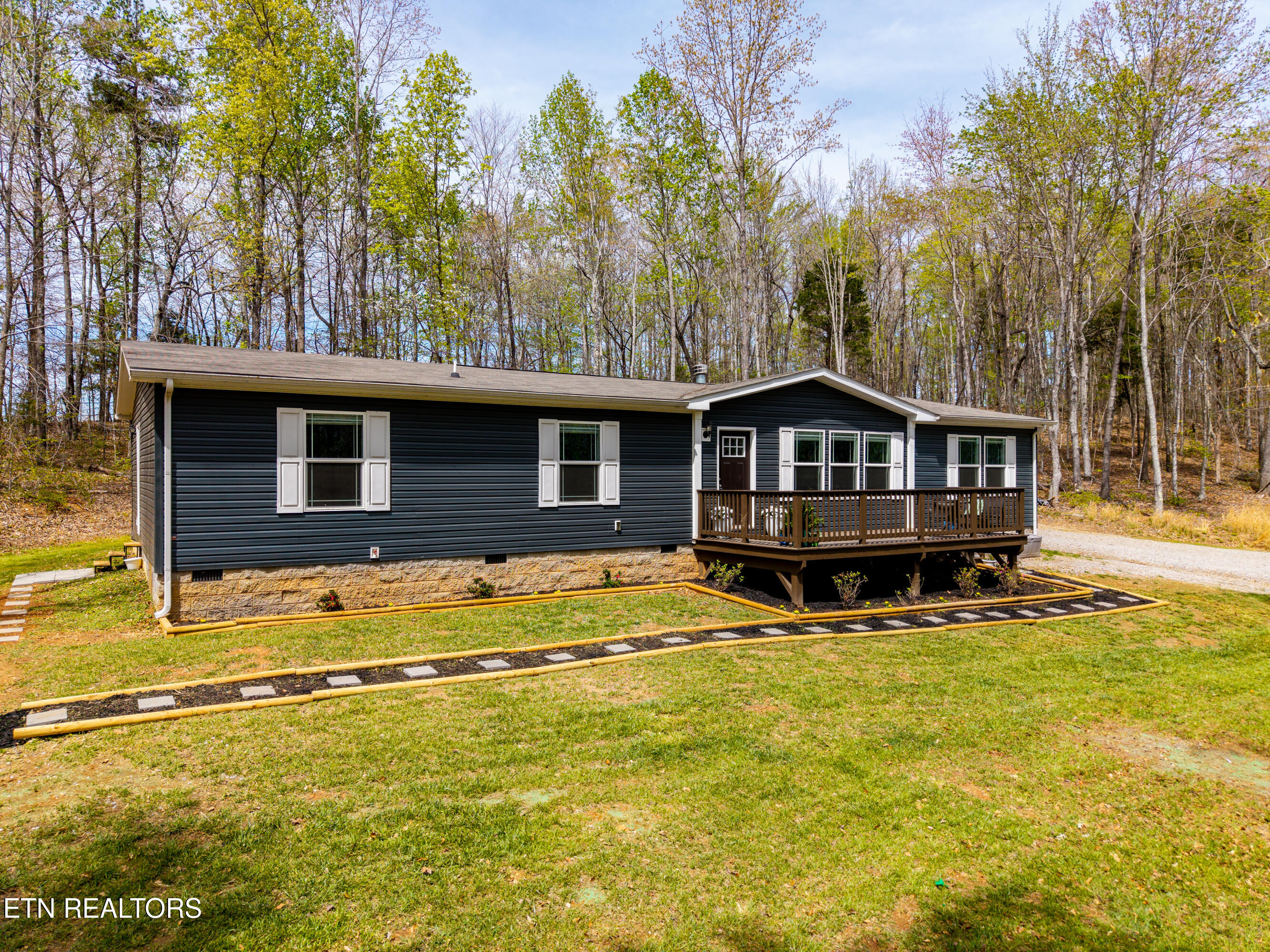 702 Dogwood Valley Road Kingston TN 37763