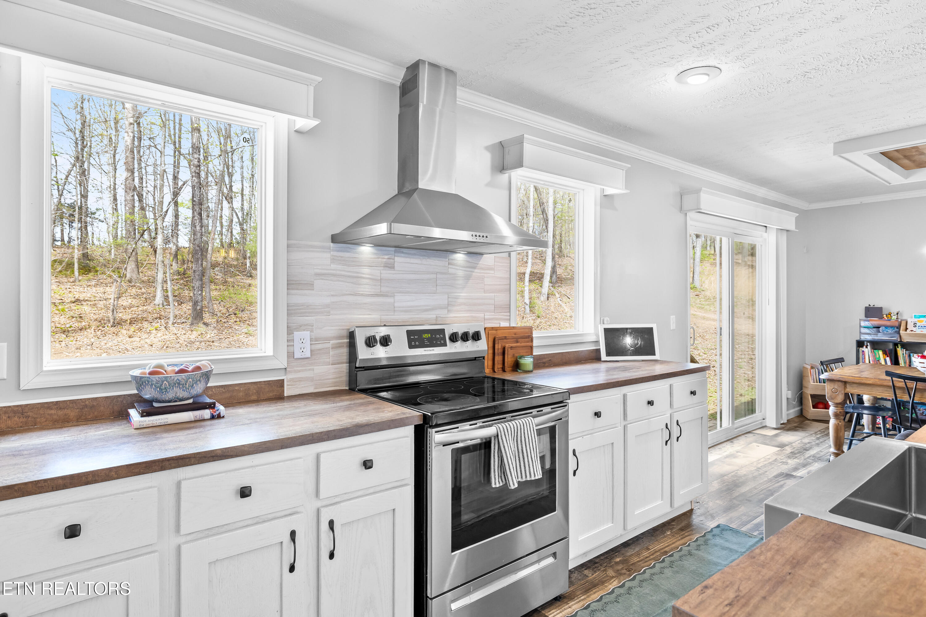 702 Dogwood Valley Road Kingston TN 37763