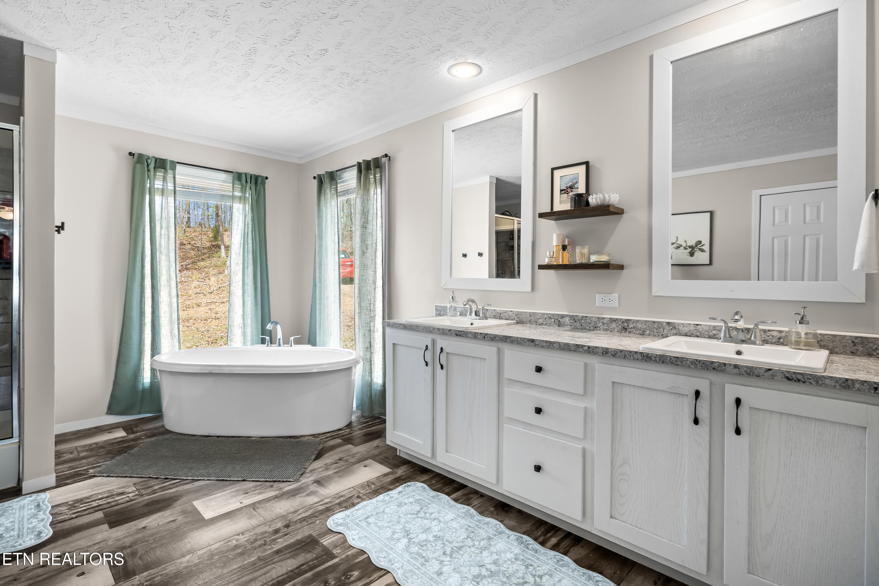 702 Dogwood Valley Road Kingston TN 37763
