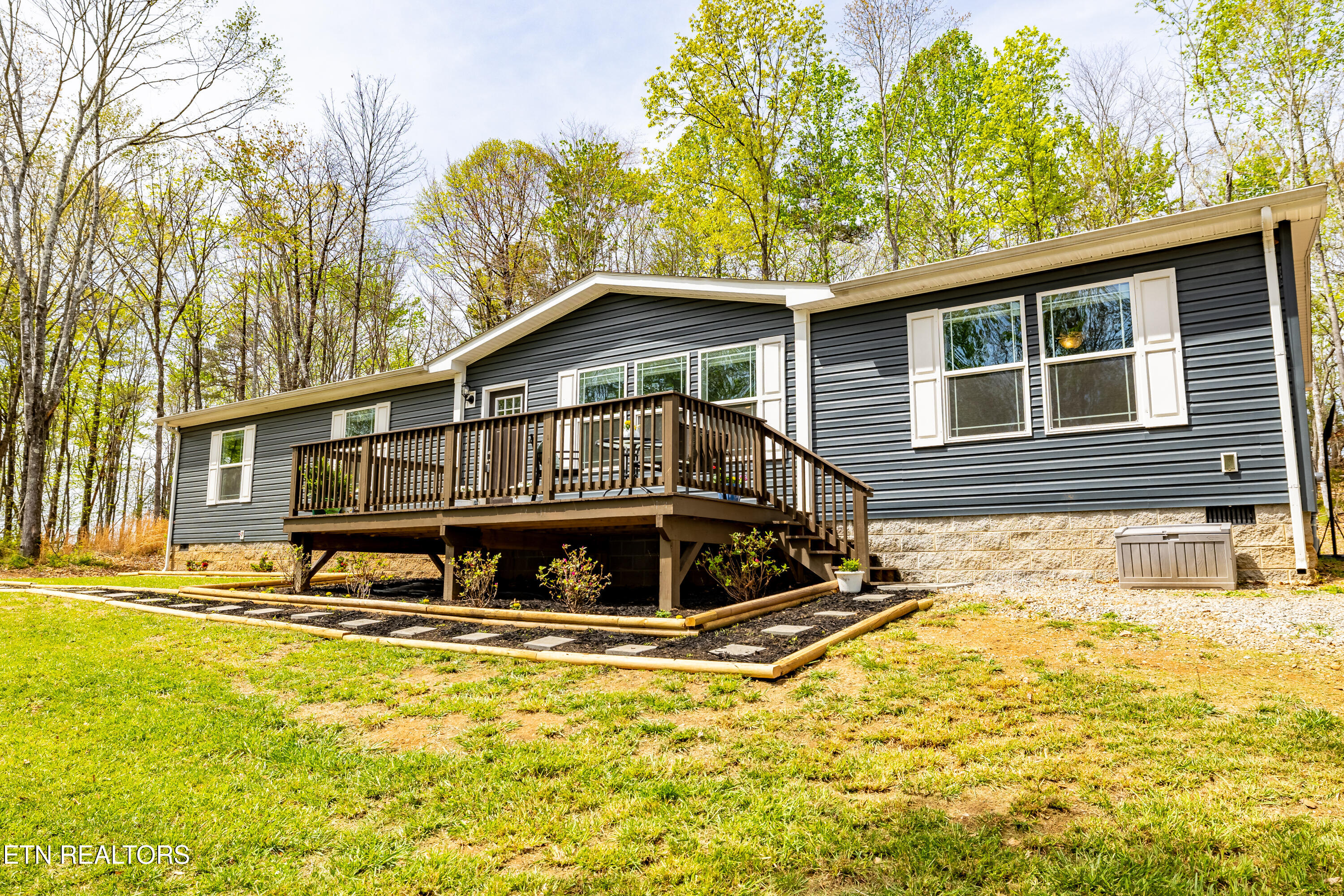 702 Dogwood Valley Road Kingston TN 37763