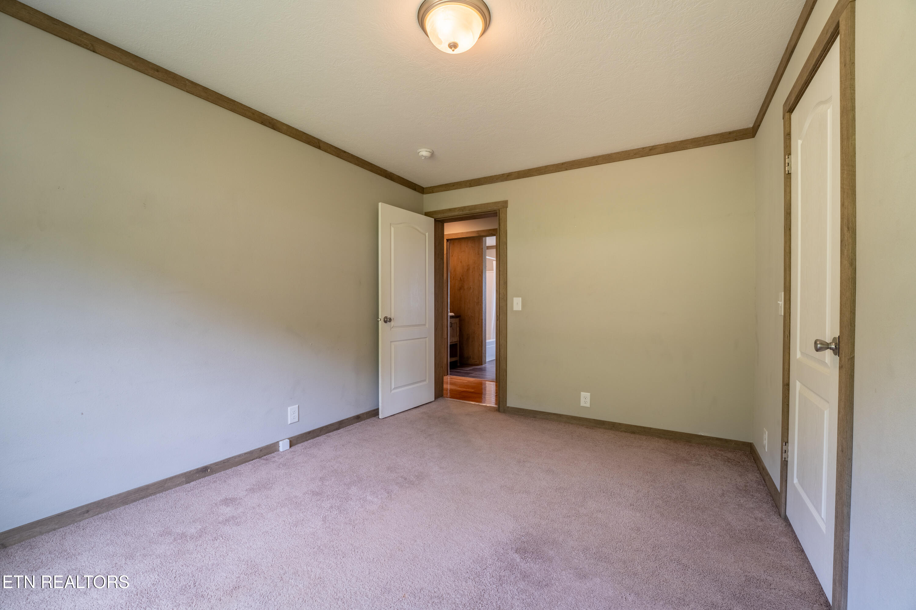 126 Gregory Lane Maynardville TN 37807
