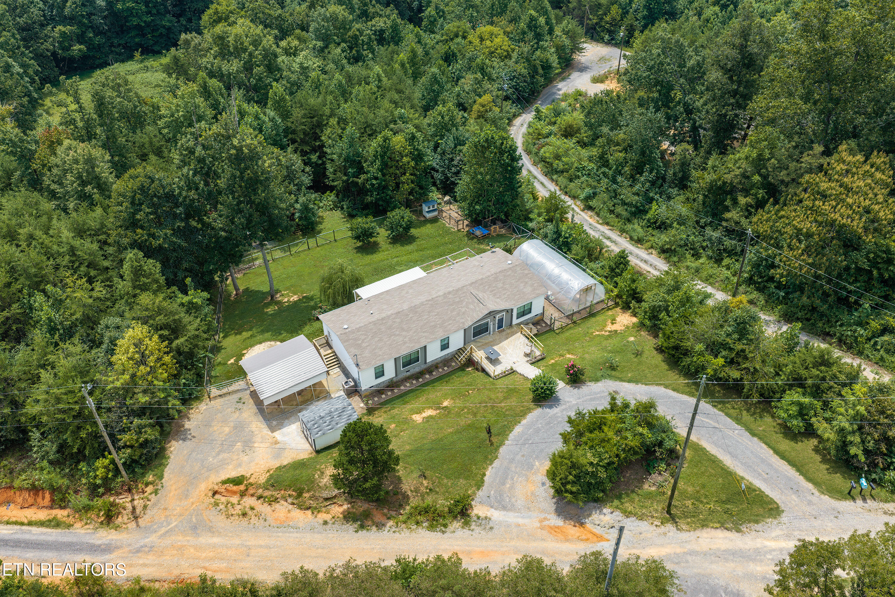126 Gregory Lane Maynardville TN 37807
