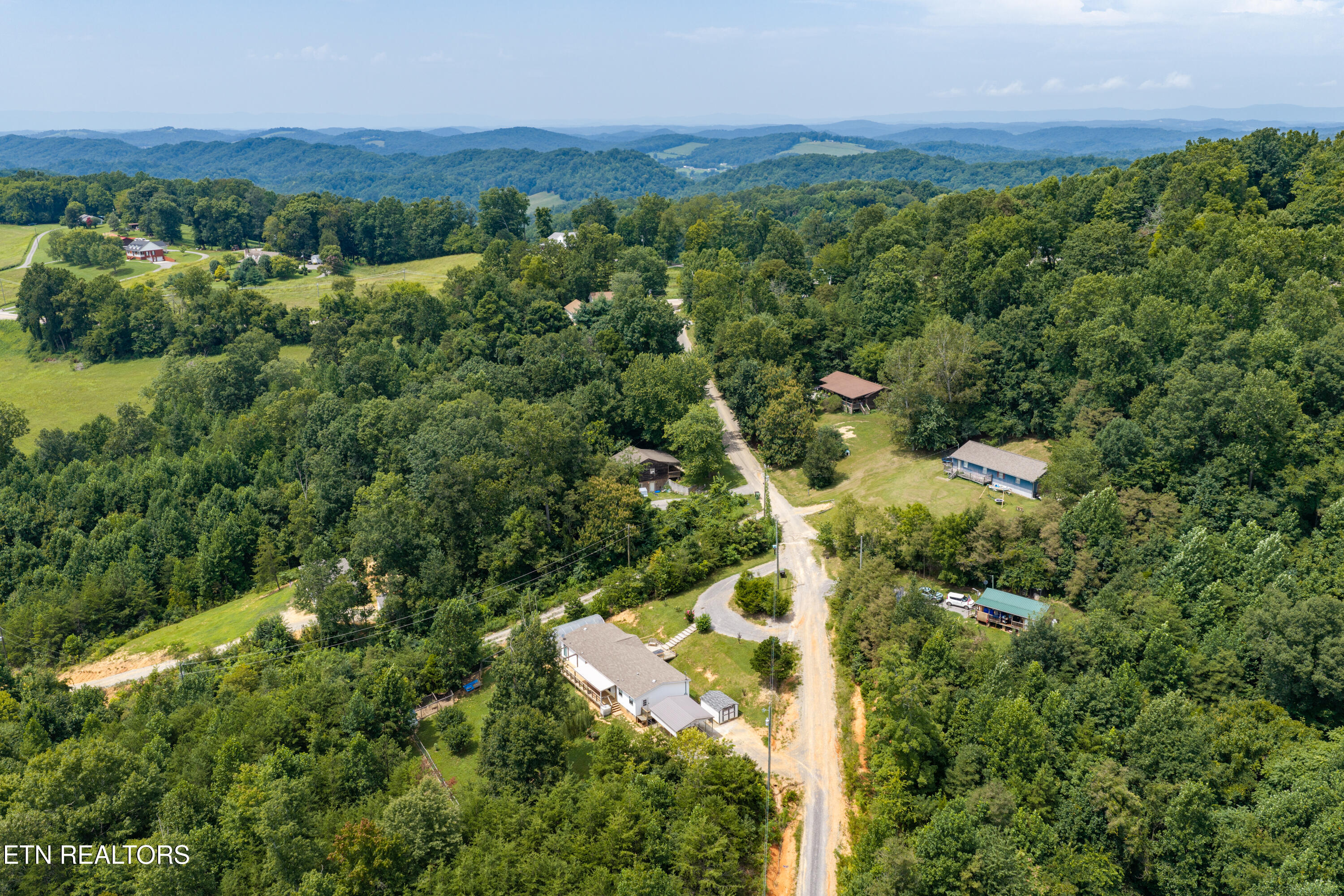 126 Gregory Lane Maynardville TN 37807