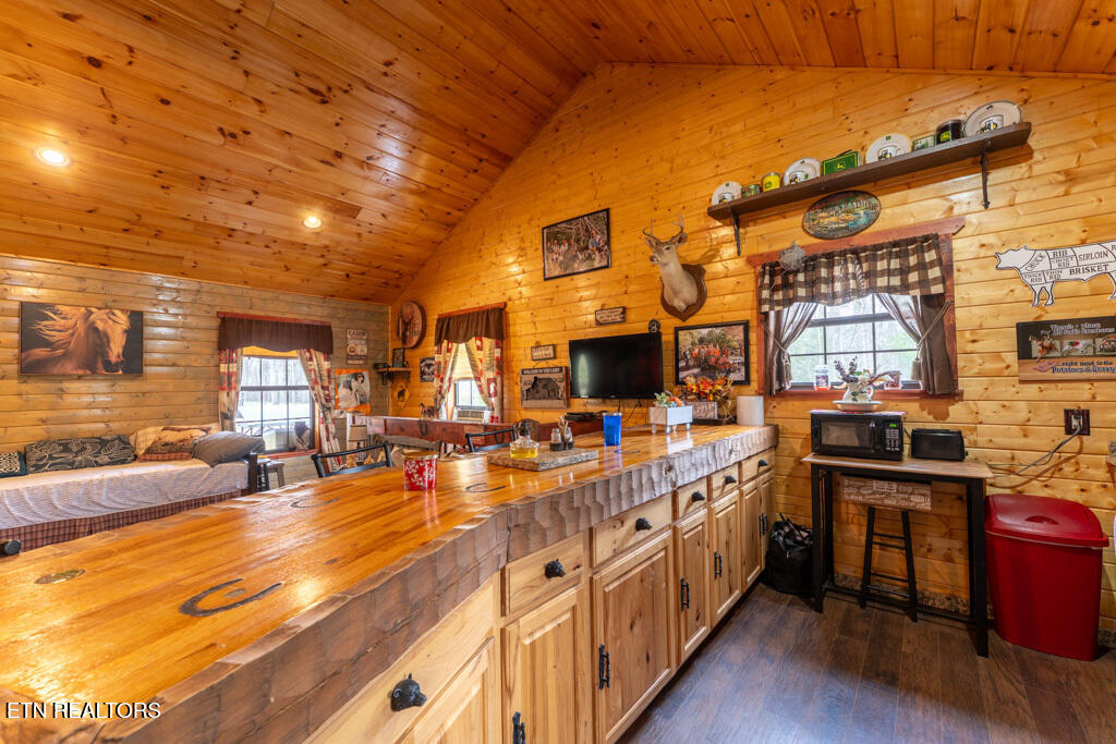 2688 Rafter Road Tellico Plains TN 37385