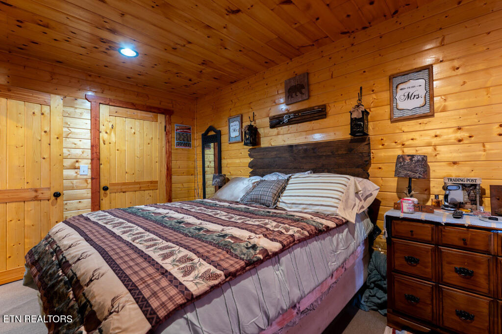 2688 Rafter Road Tellico Plains TN 37385
