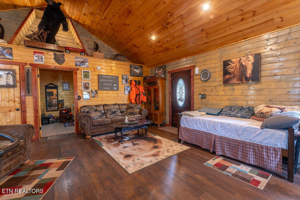 2688 Rafter Road Tellico Plains TN 37385