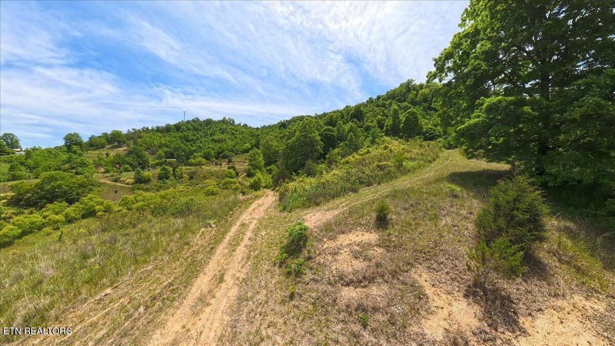 3796 Highway 25e S Tazewell TN 37879