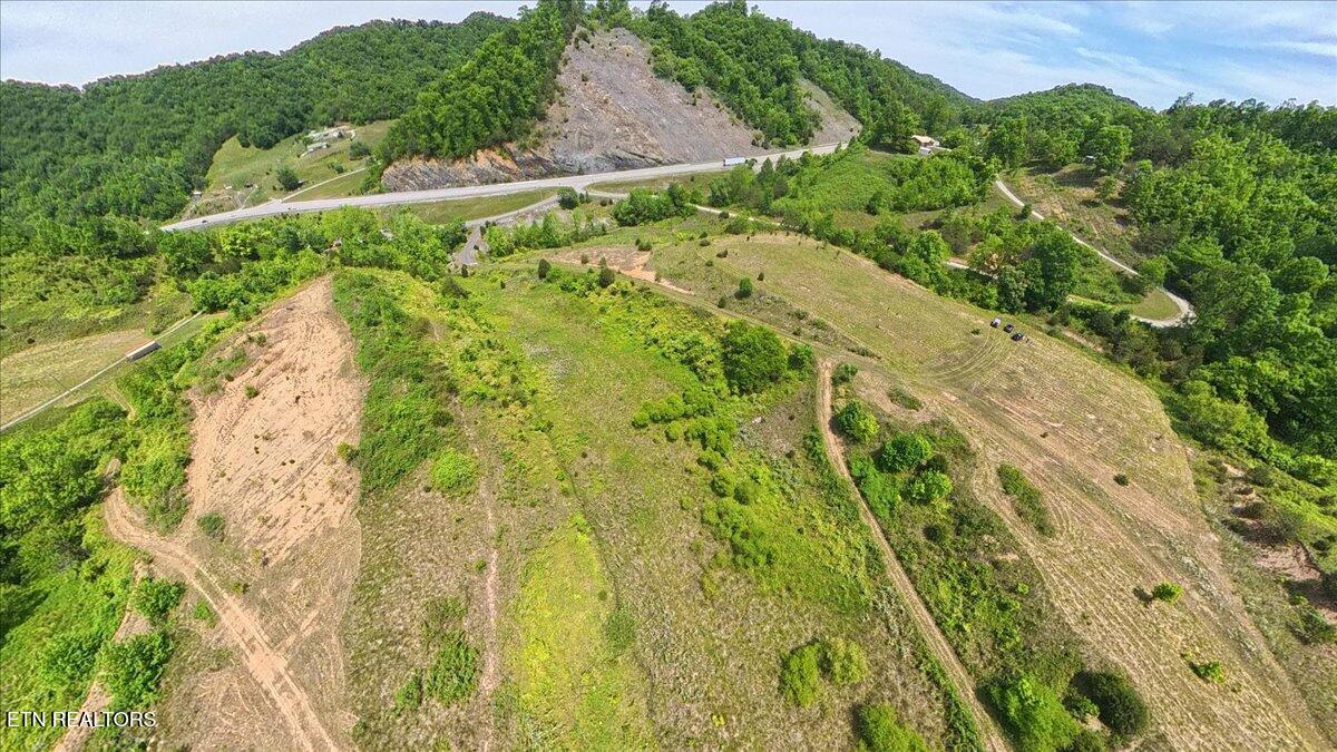 3796 Highway 25e S Tazewell TN 37879