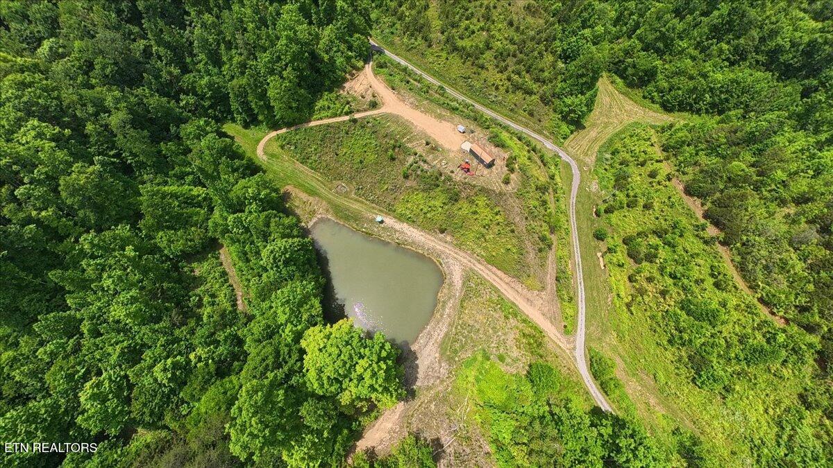 3796 Highway 25e S Tazewell TN 37879